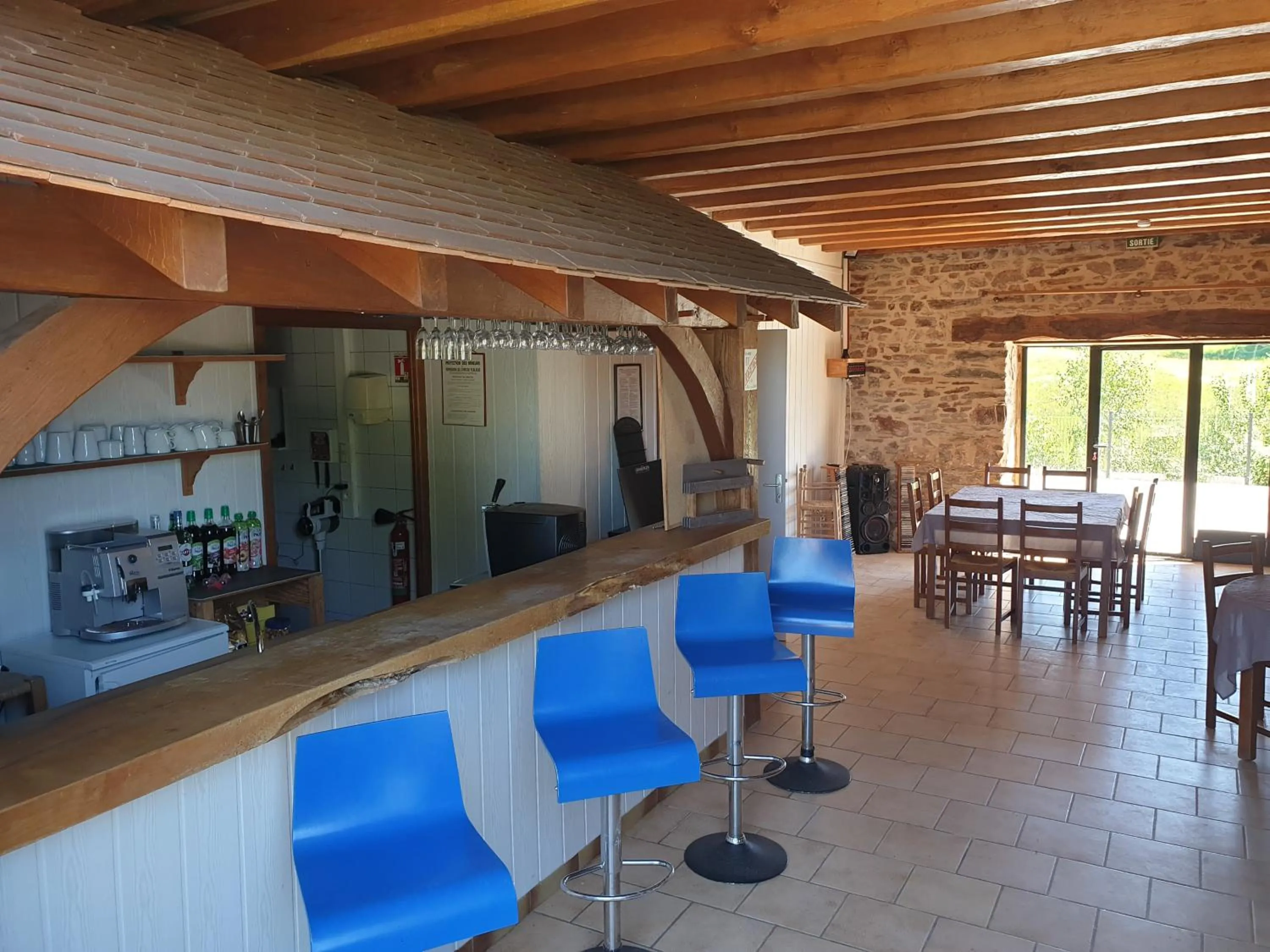 Lounge or bar in Domaine de Vaulatour.