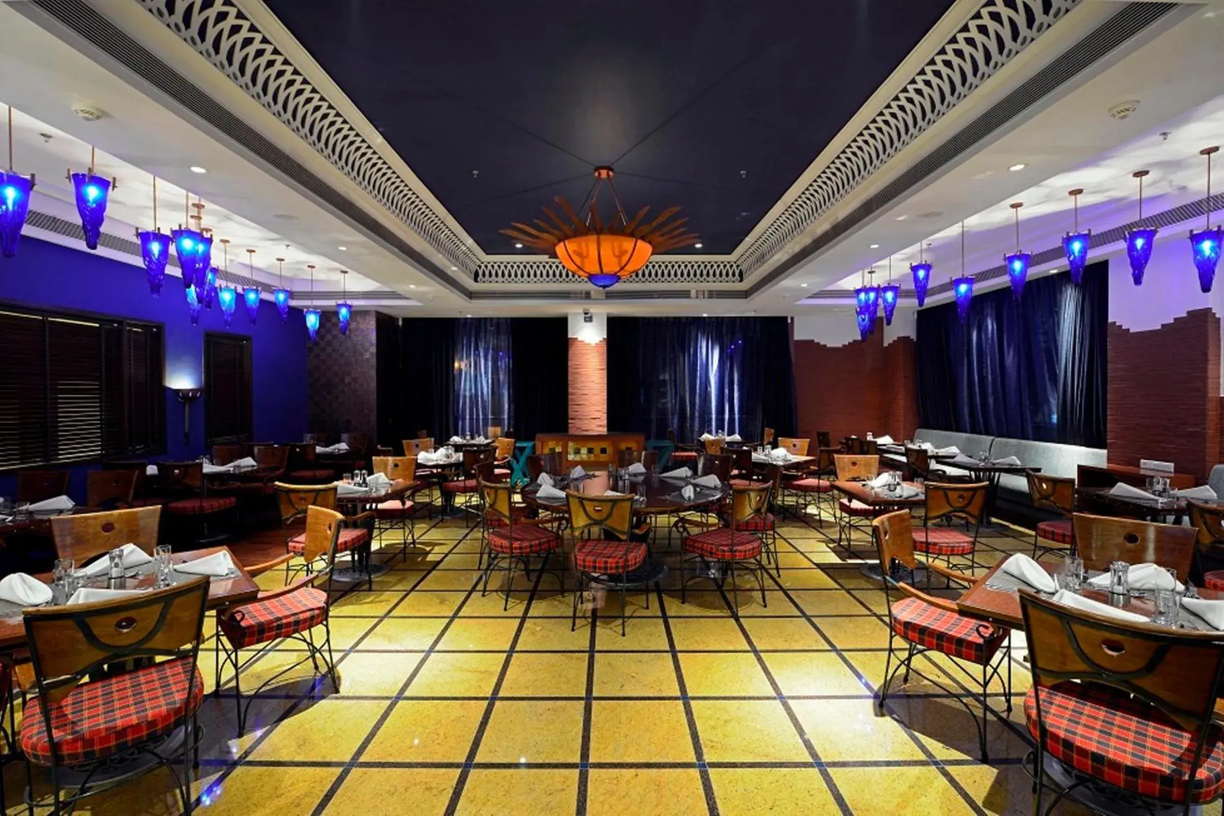 Restaurant/places to eat in Radisson Blu Hotel Ahmedabad Restaurant/places to eat in Radisson Blu Hotel Ahmedabad