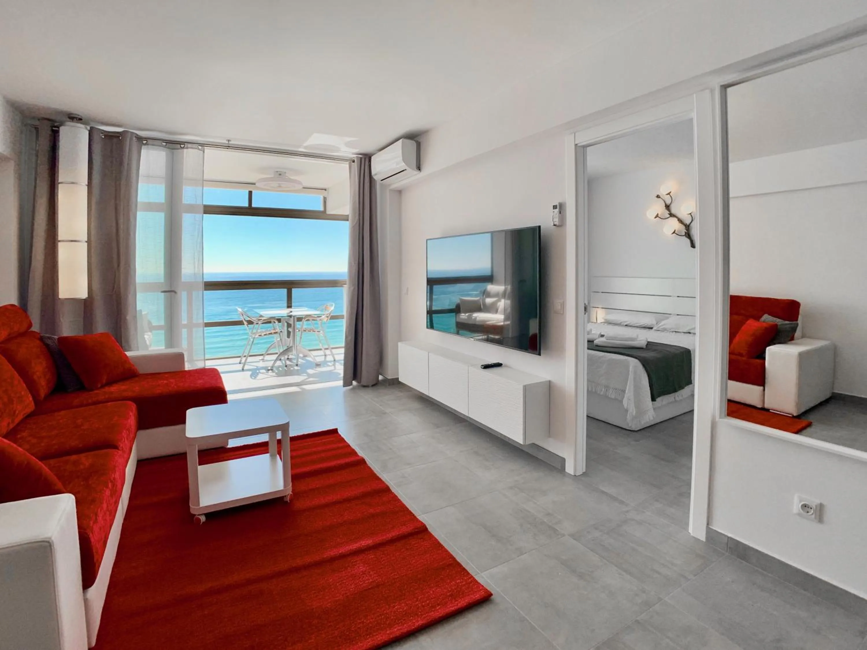 TV and multimedia, Bed in Clubrent - Edf CalpeMar, planta 8, primera linea