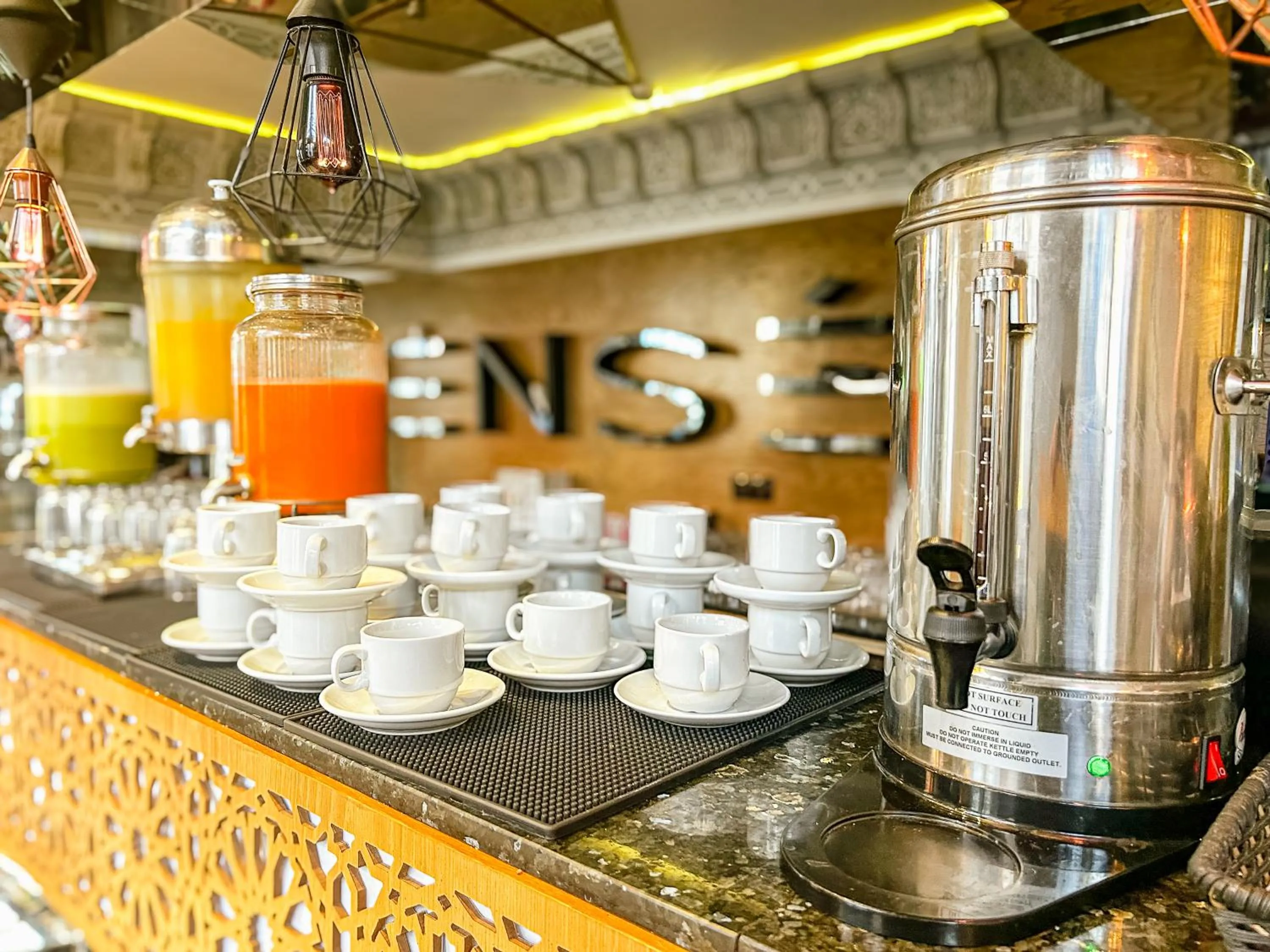 Restaurant/places to eat in Stars Hotel & Spa