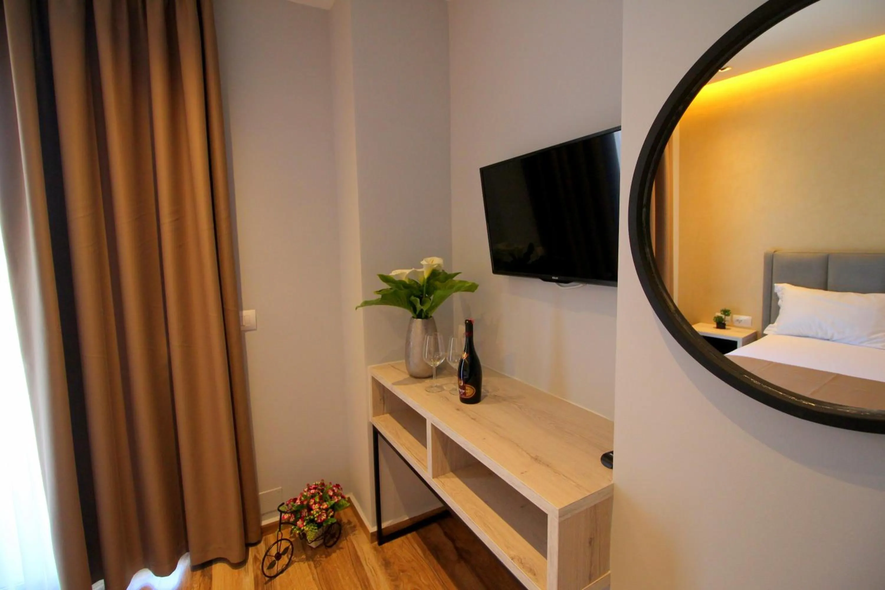 TV and multimedia, Bed in Hotel Citrus