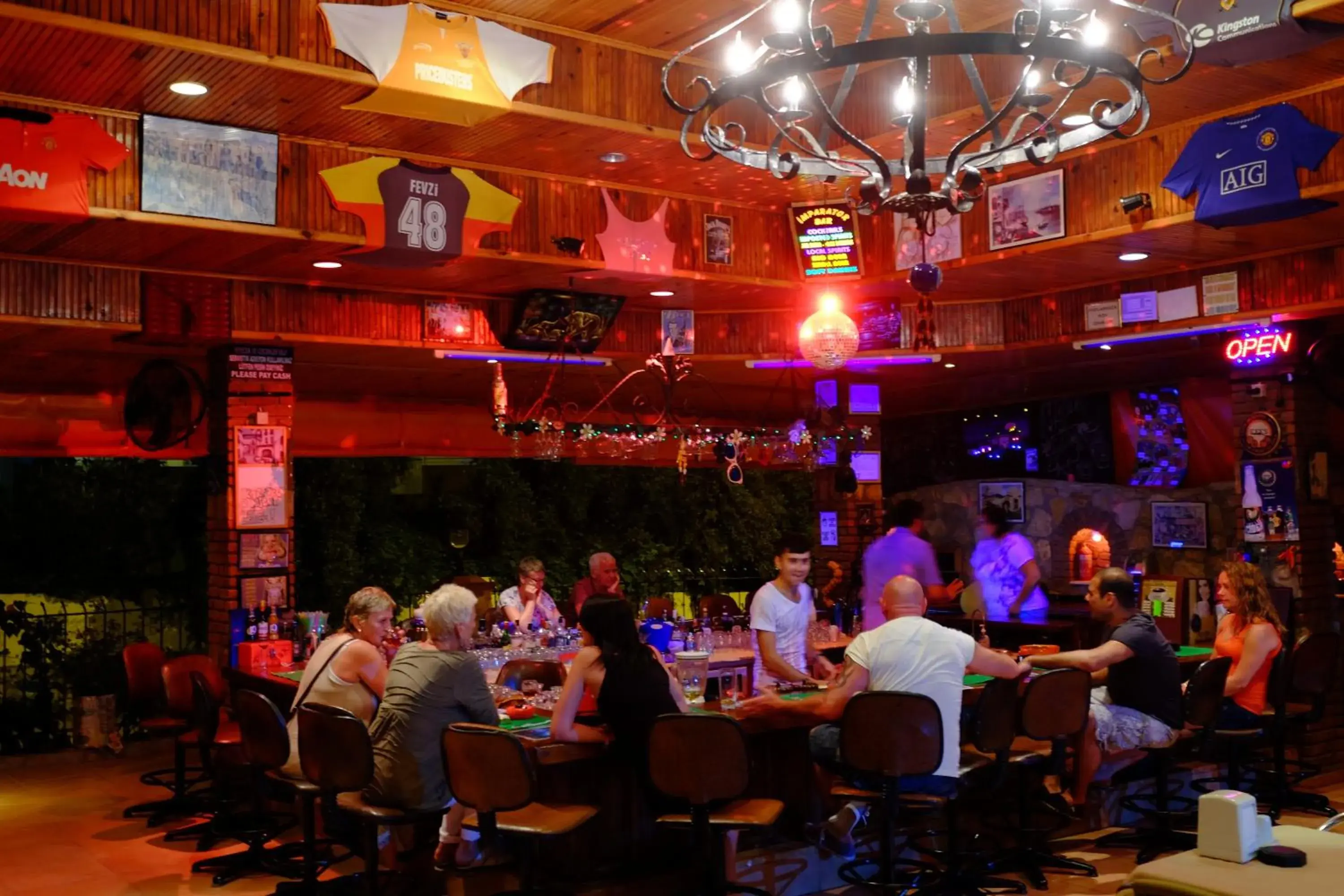 Lounge or bar in Hotel Imparator Lounge or bar in Hotel Imparator