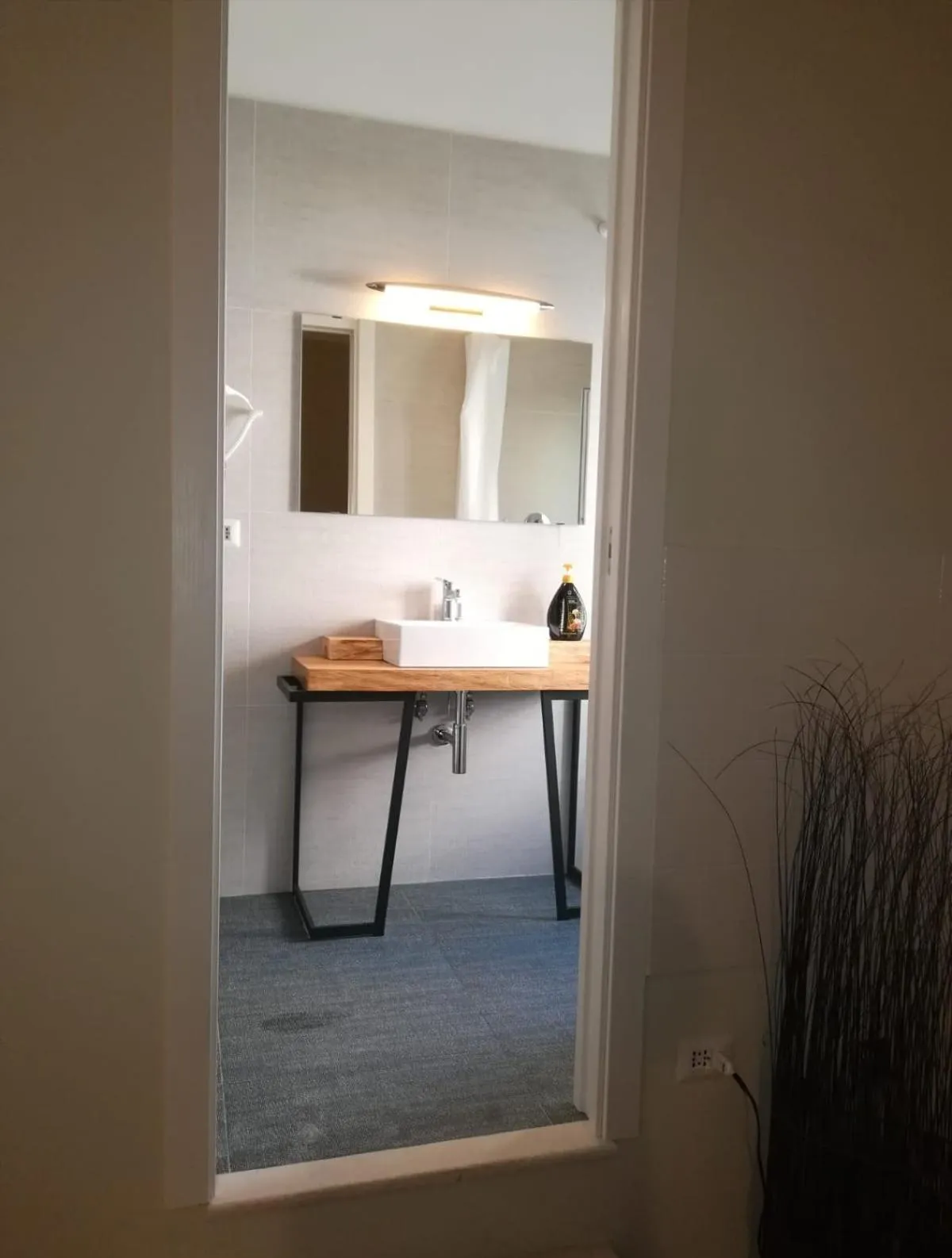 Bathroom in TRANI LA GRAZIA b&b