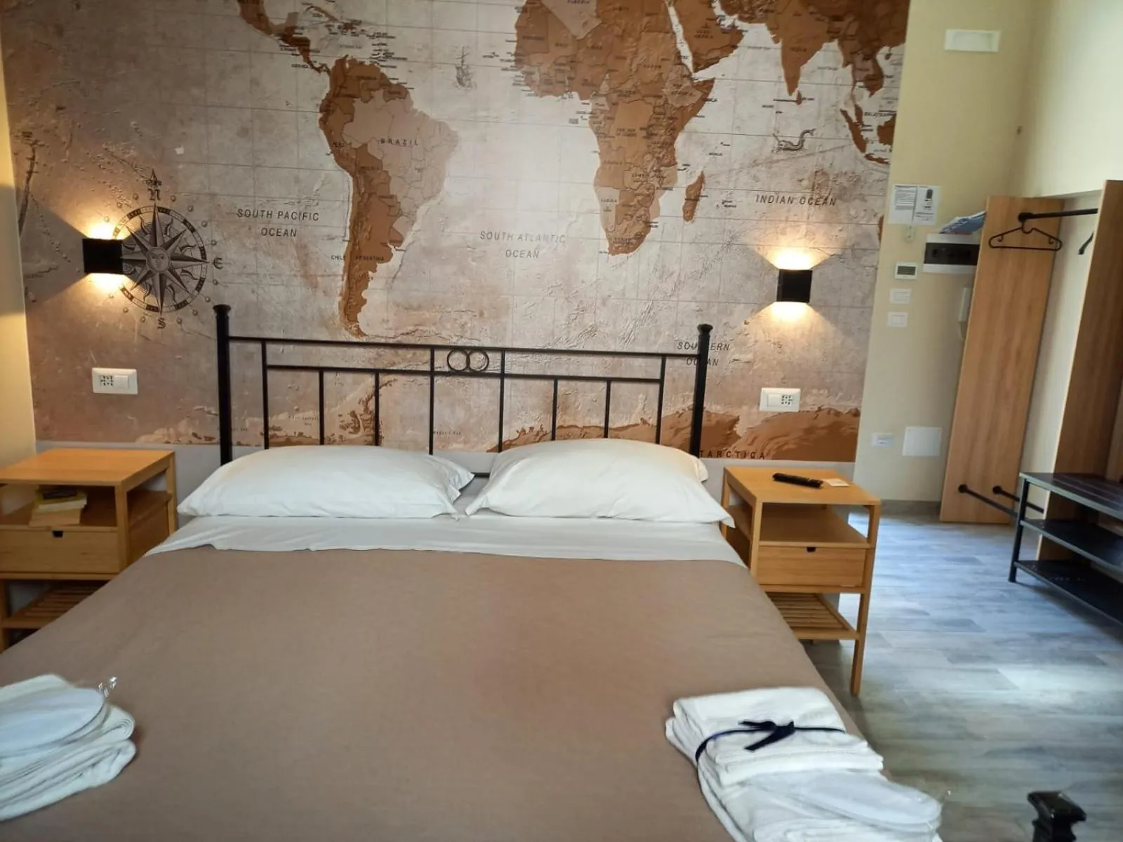 Photo of the whole room, Bed in TRANI LA GRAZIA b&b