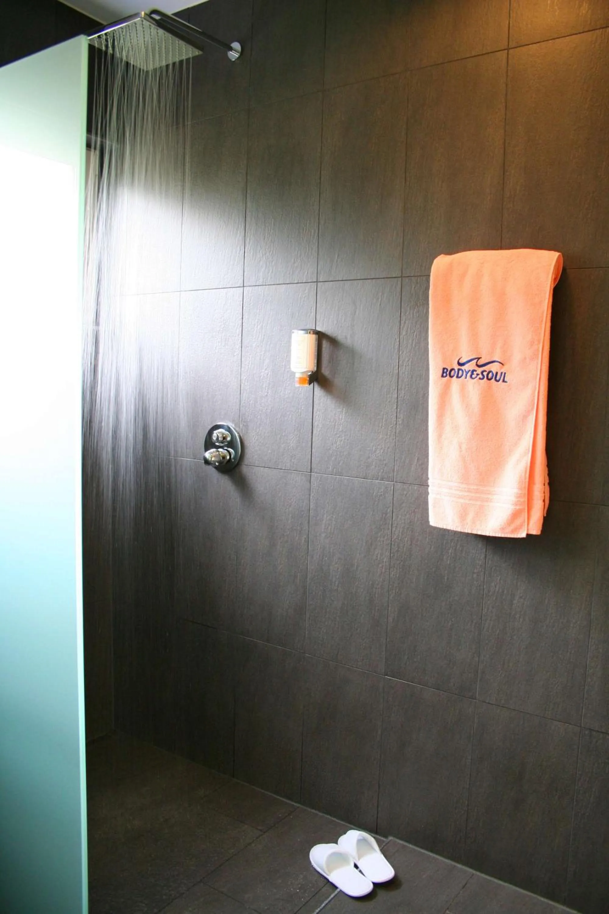 Spa and wellness centre/facilities in Best Western Macrander Hotel Frankfurt/Kaiserlei