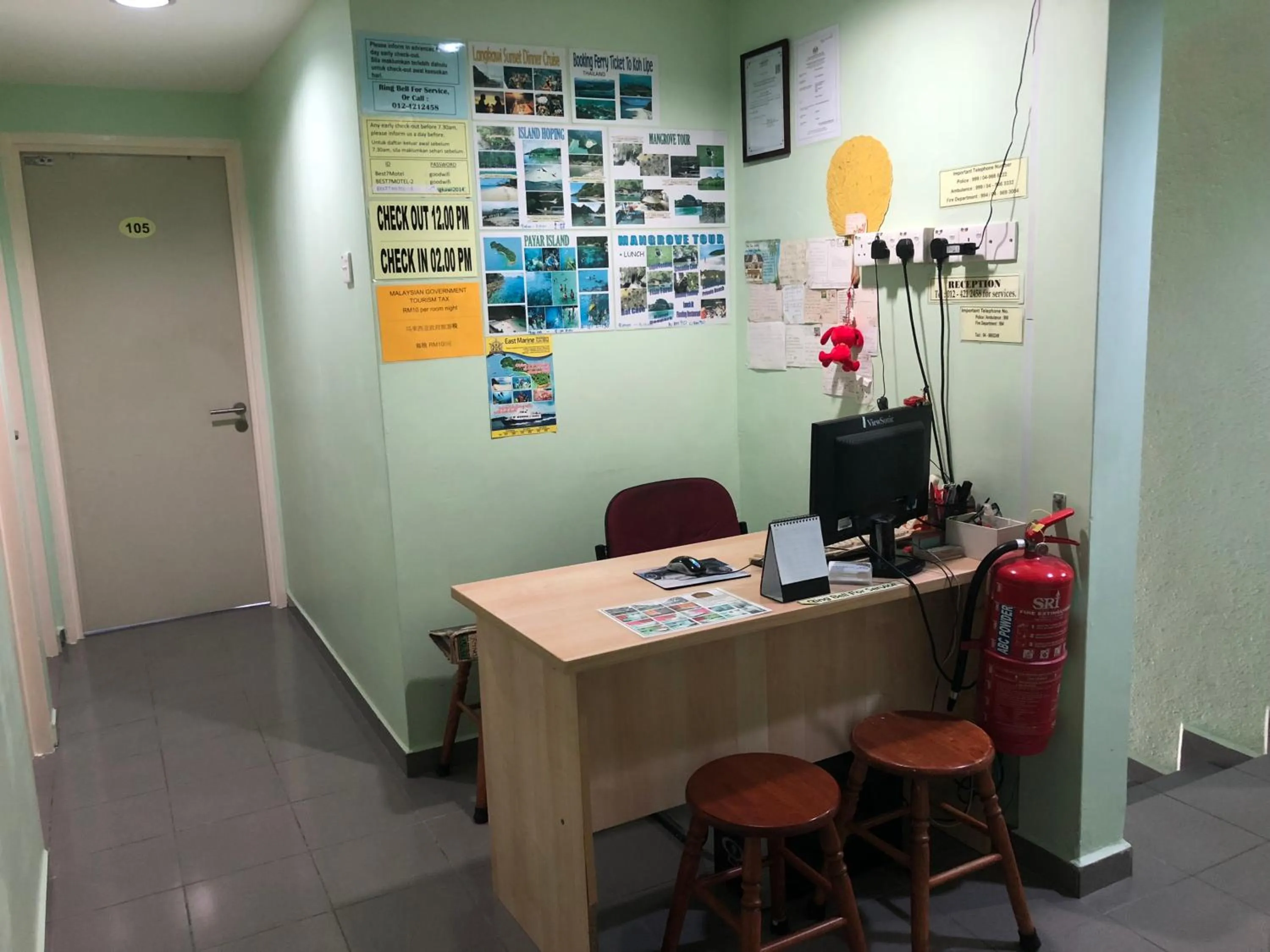 Lobby or reception in Best Seven Motel