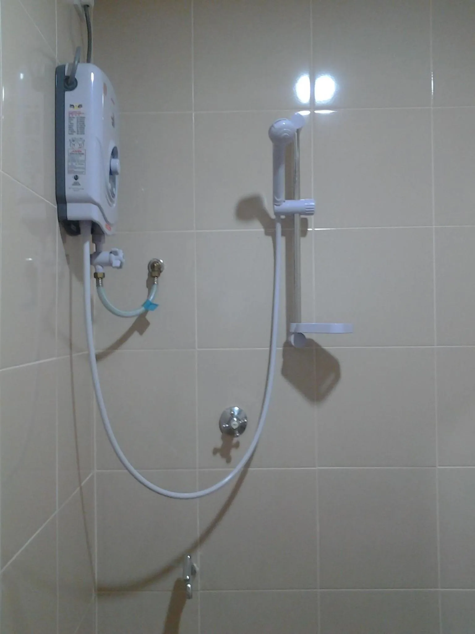 Bathroom in Best Seven Motel