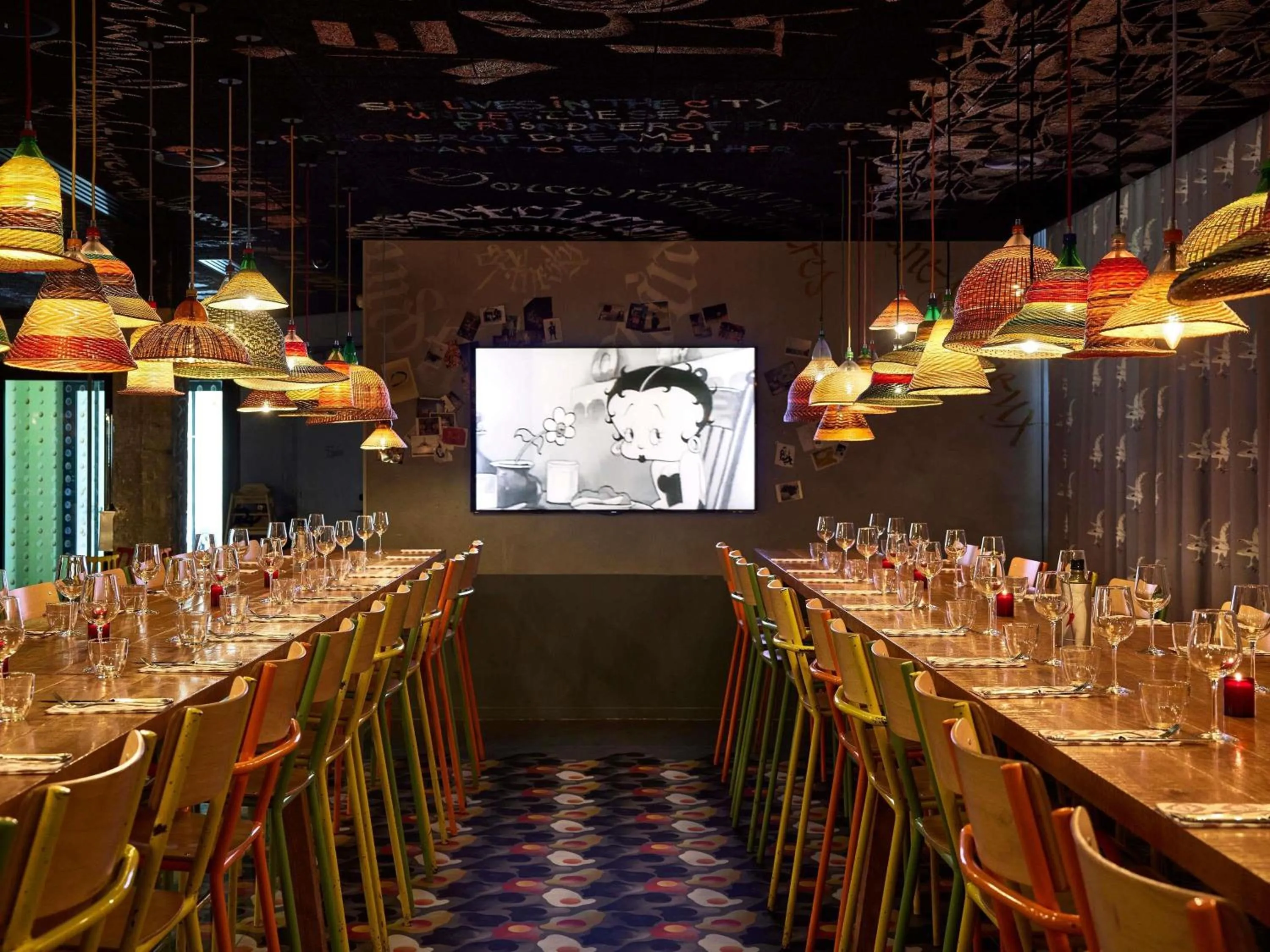 Property building in Mama Shelter Bordeaux Centre