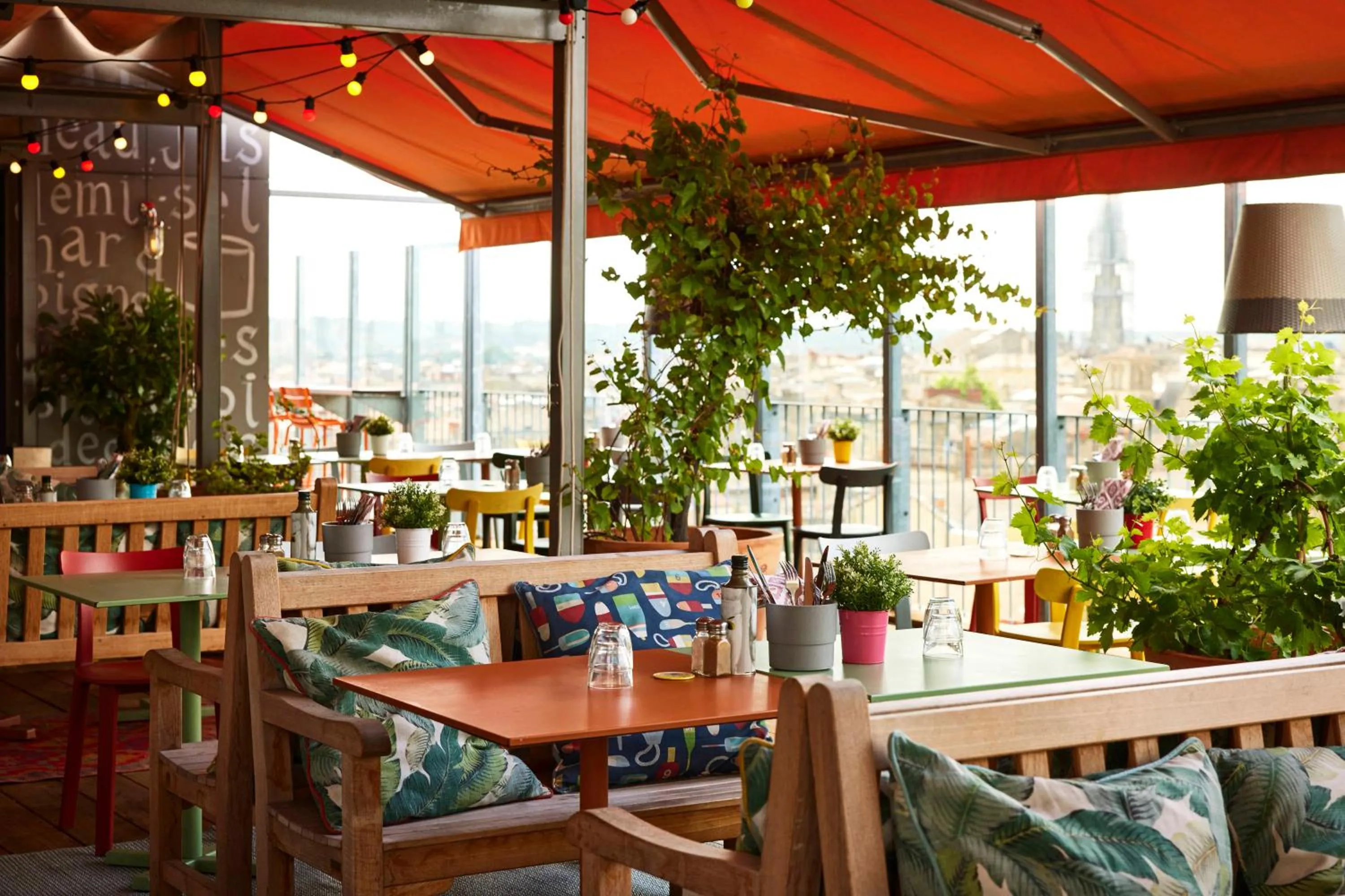 Balcony/Terrace in Mama Shelter Bordeaux Centre