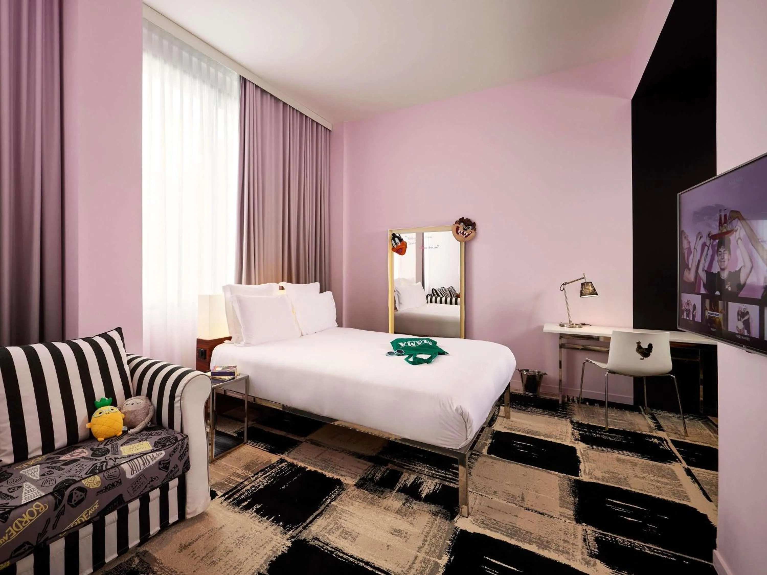 Bedroom, Bed in Mama Shelter Bordeaux Centre