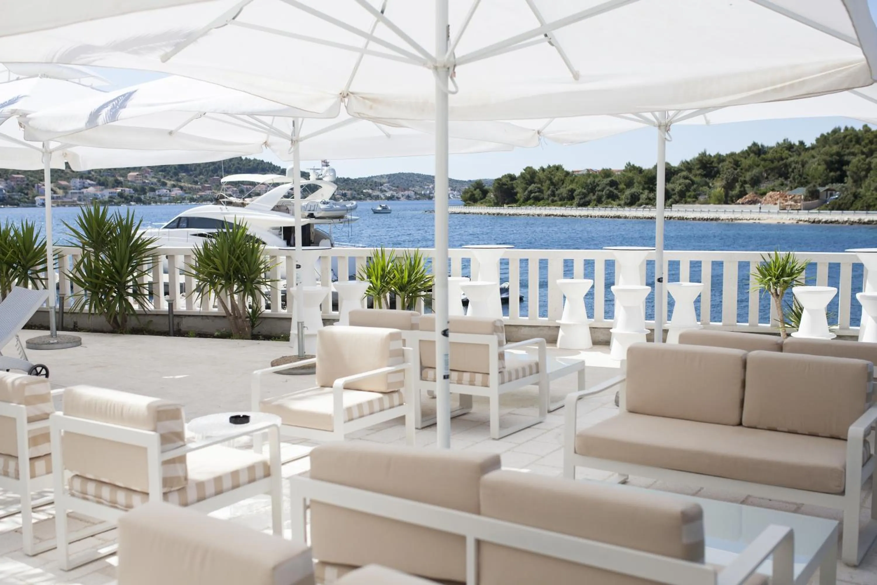 Drinks in Perla Resort