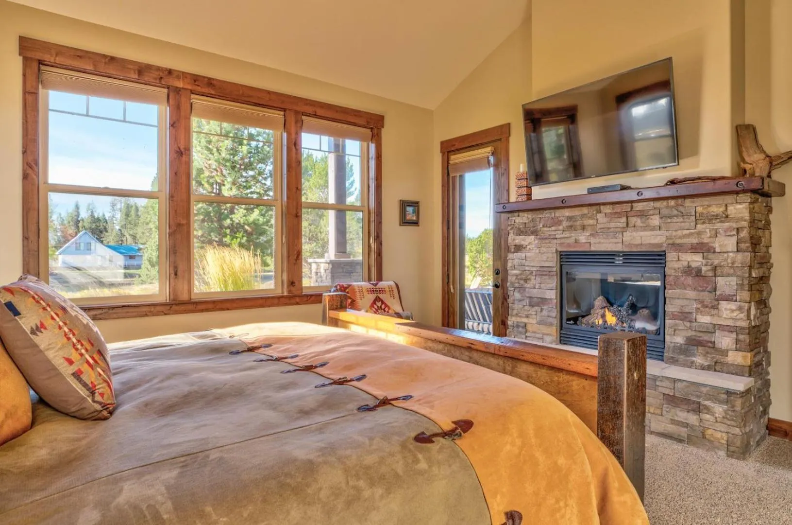 Bed in Pony Express 5