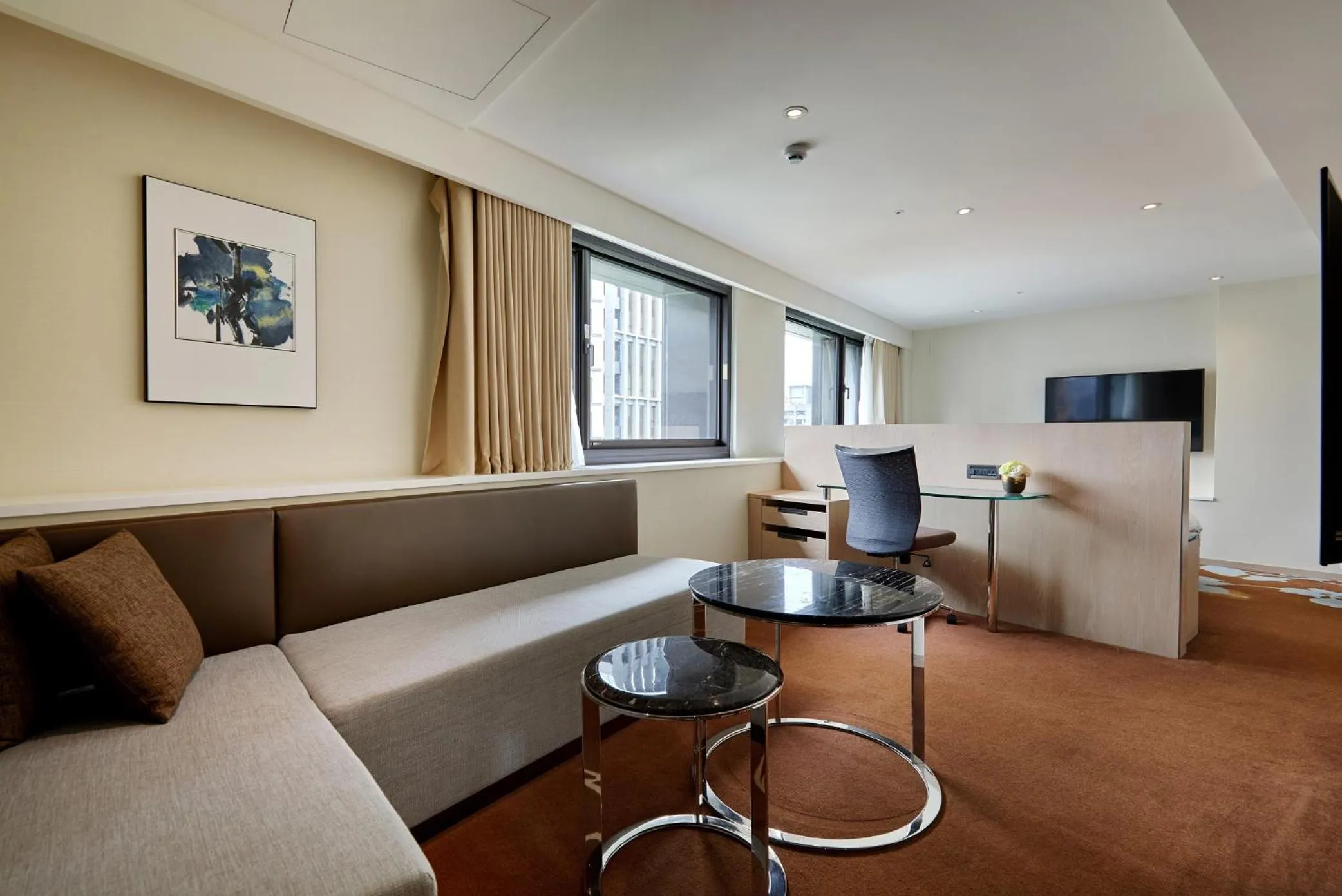 TV and multimedia in K Hotel Taipei II