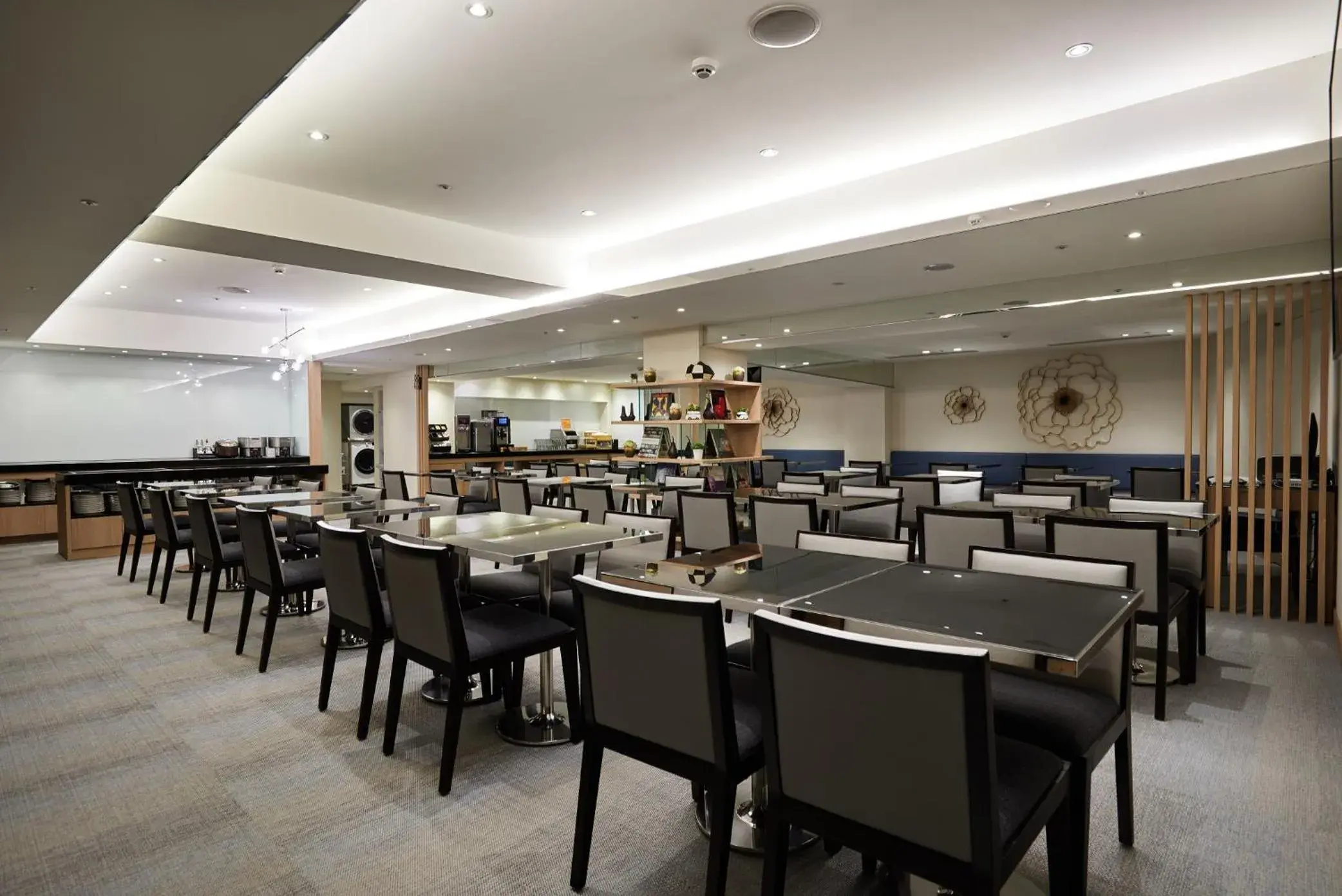 Restaurant/places to eat in K Hotel Taipei II Restaurant/places to eat in K Hotel Taipei II