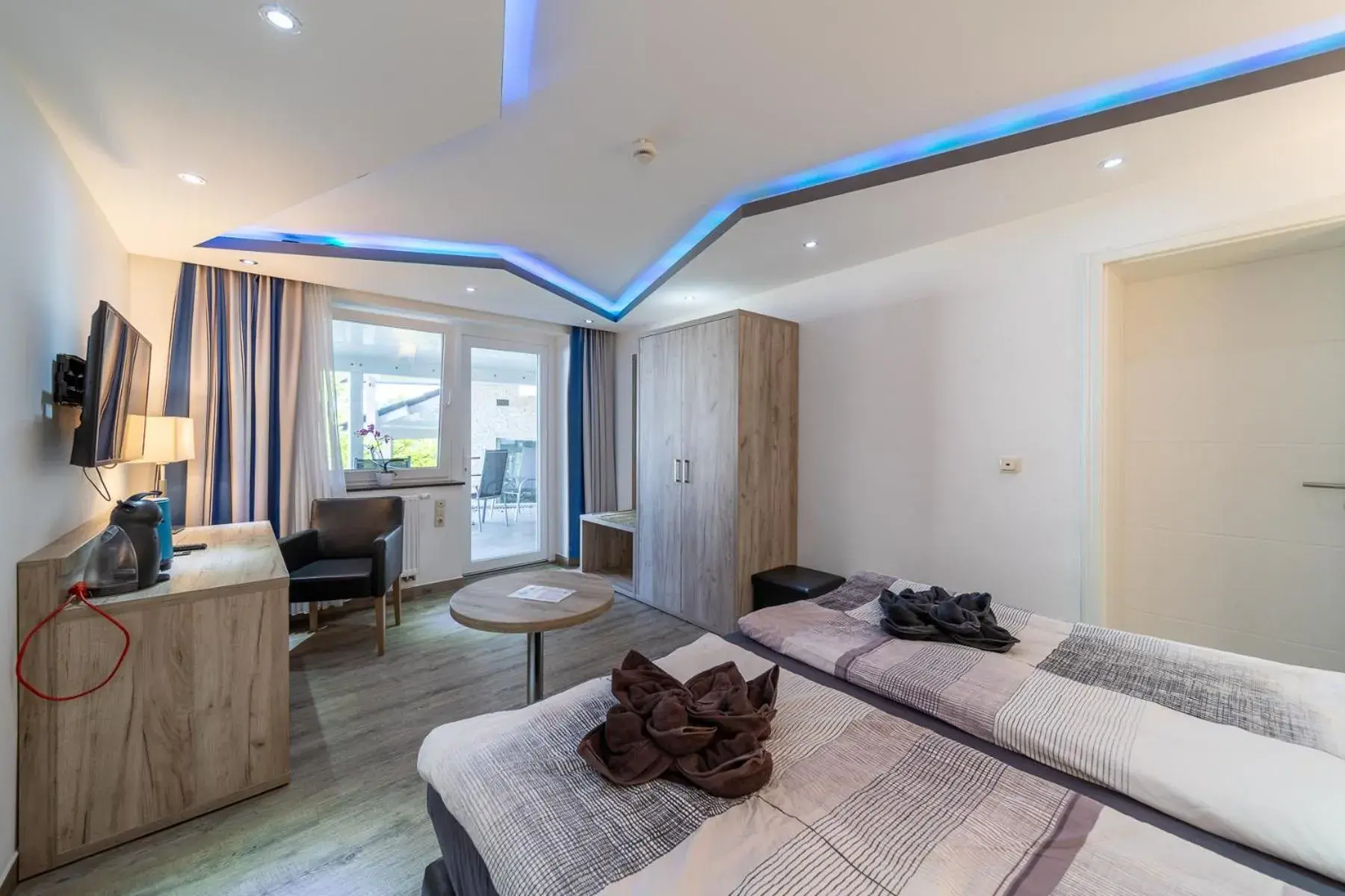 Double Room with Garden View - single occupancy in Hotel Zum Halbmond Double Room with Garden View - single occupancy in Hotel Zum Halbmond