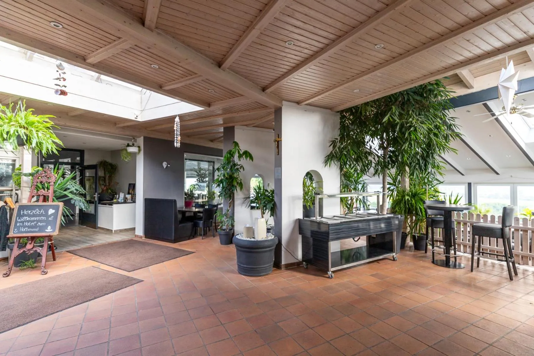 Property building in Hotel Zum Halbmond