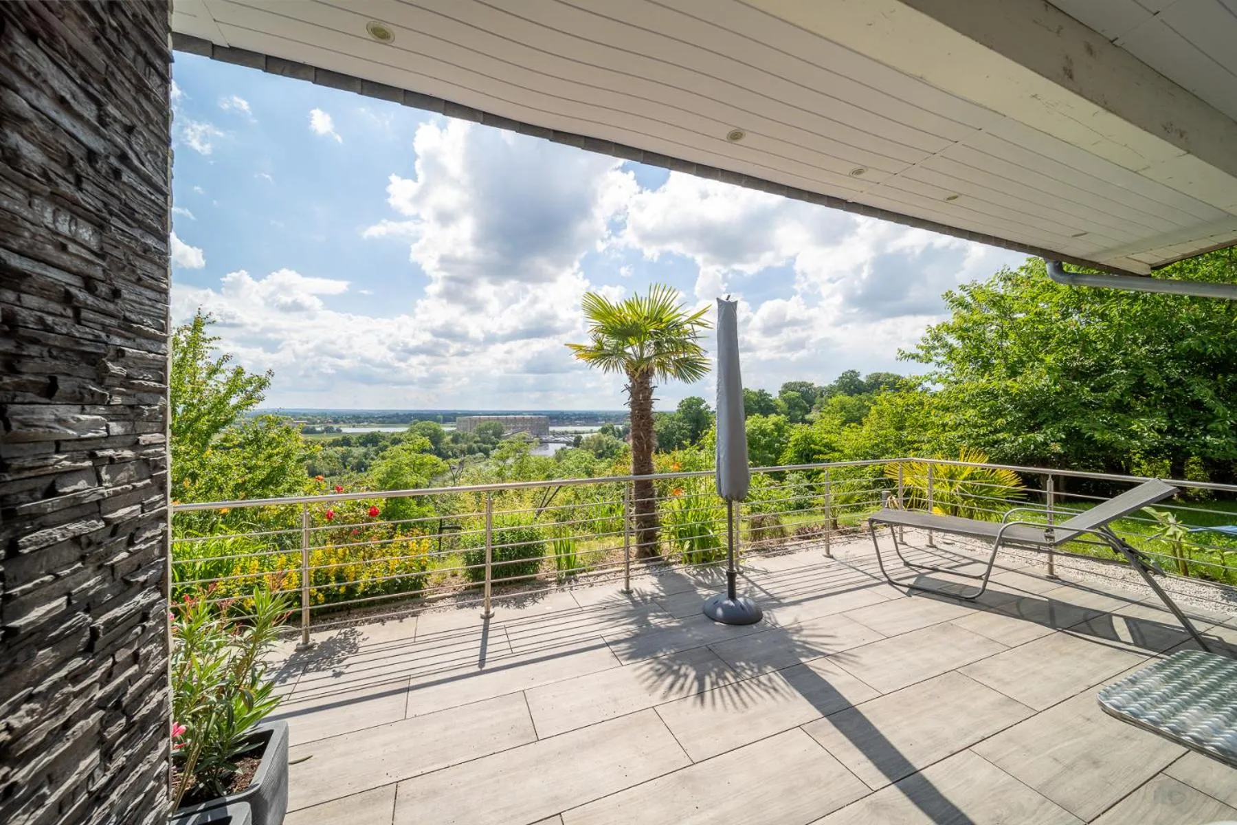 Balcony/Terrace in Hotel Zum Halbmond