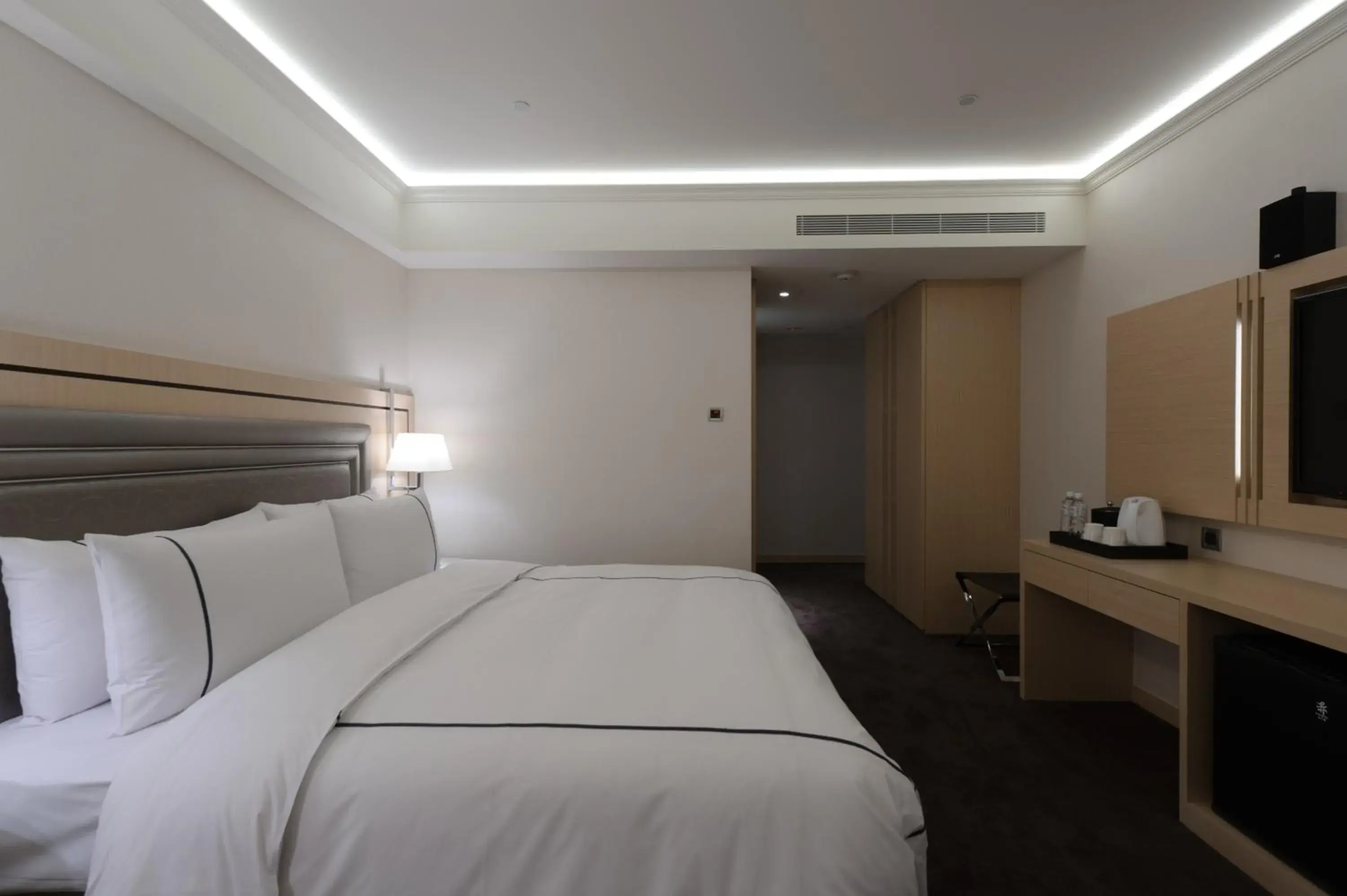 Bedroom, Bed in K Hotel Taipei Songjiang