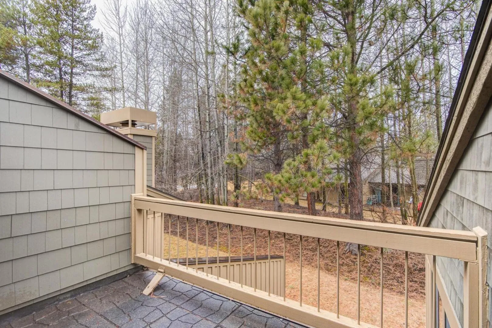 Quelah Condo - Unit 11