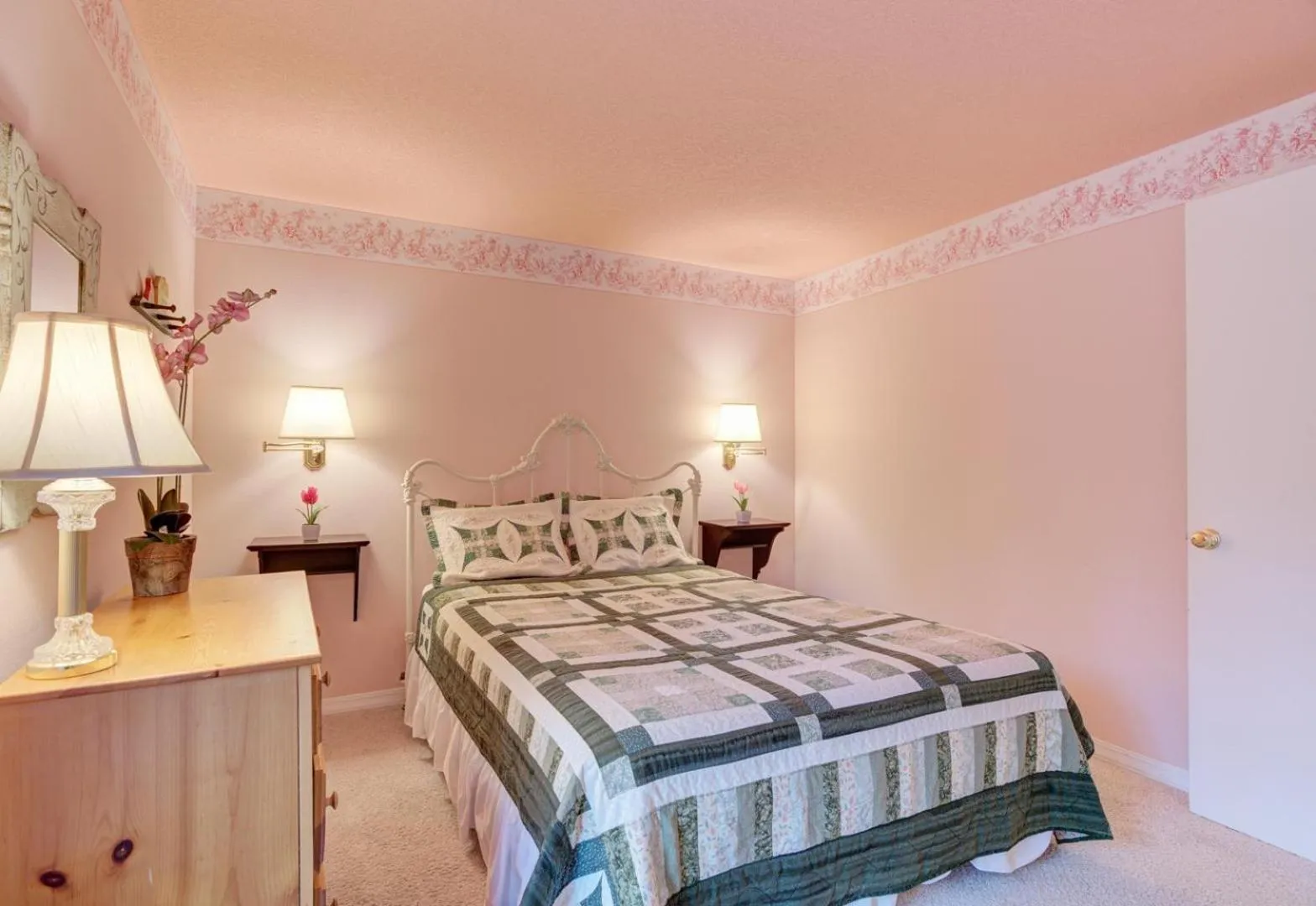 Bed in Quelah Condo - Unit 11