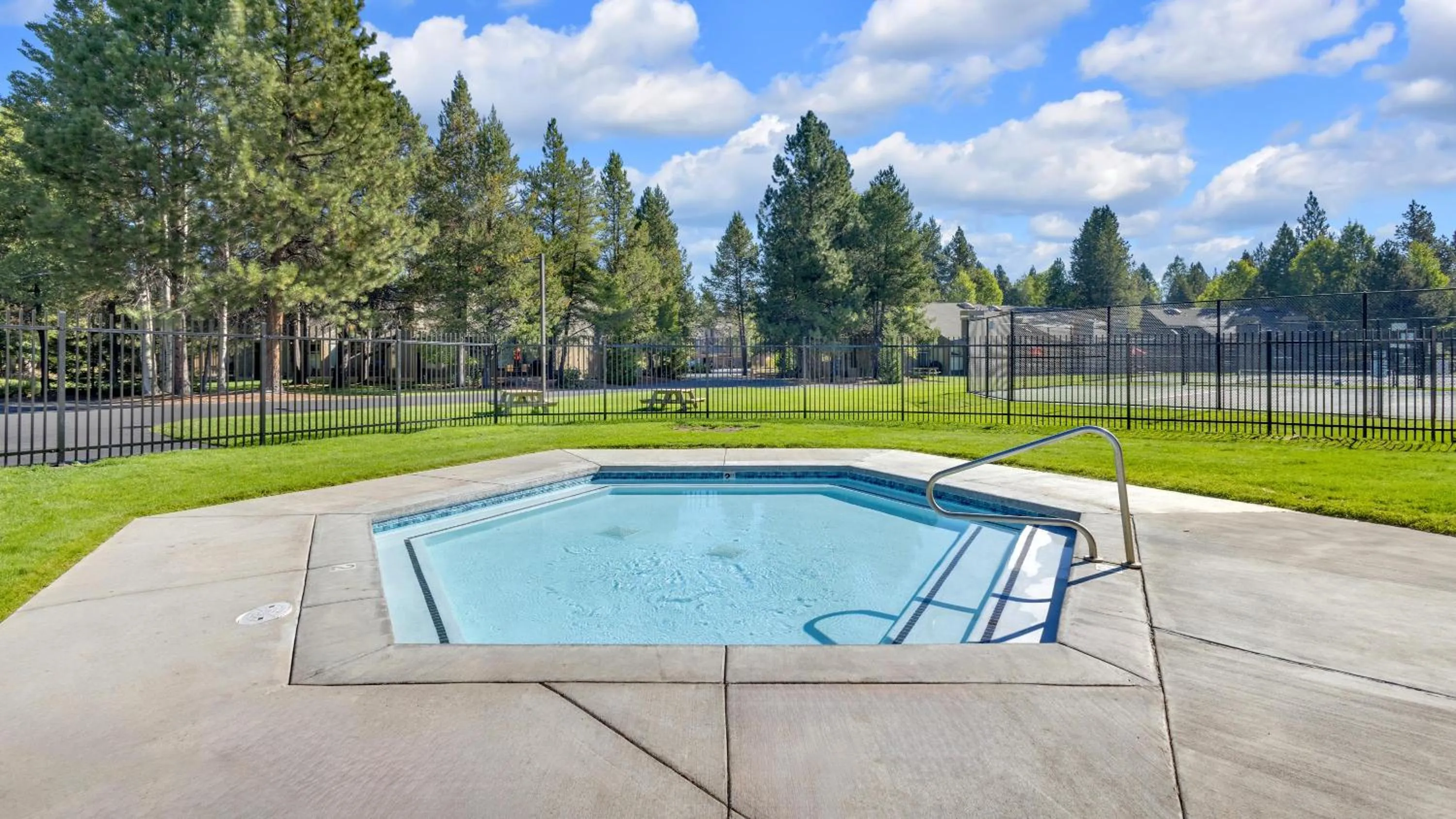 Quelah Condo - Unit 11