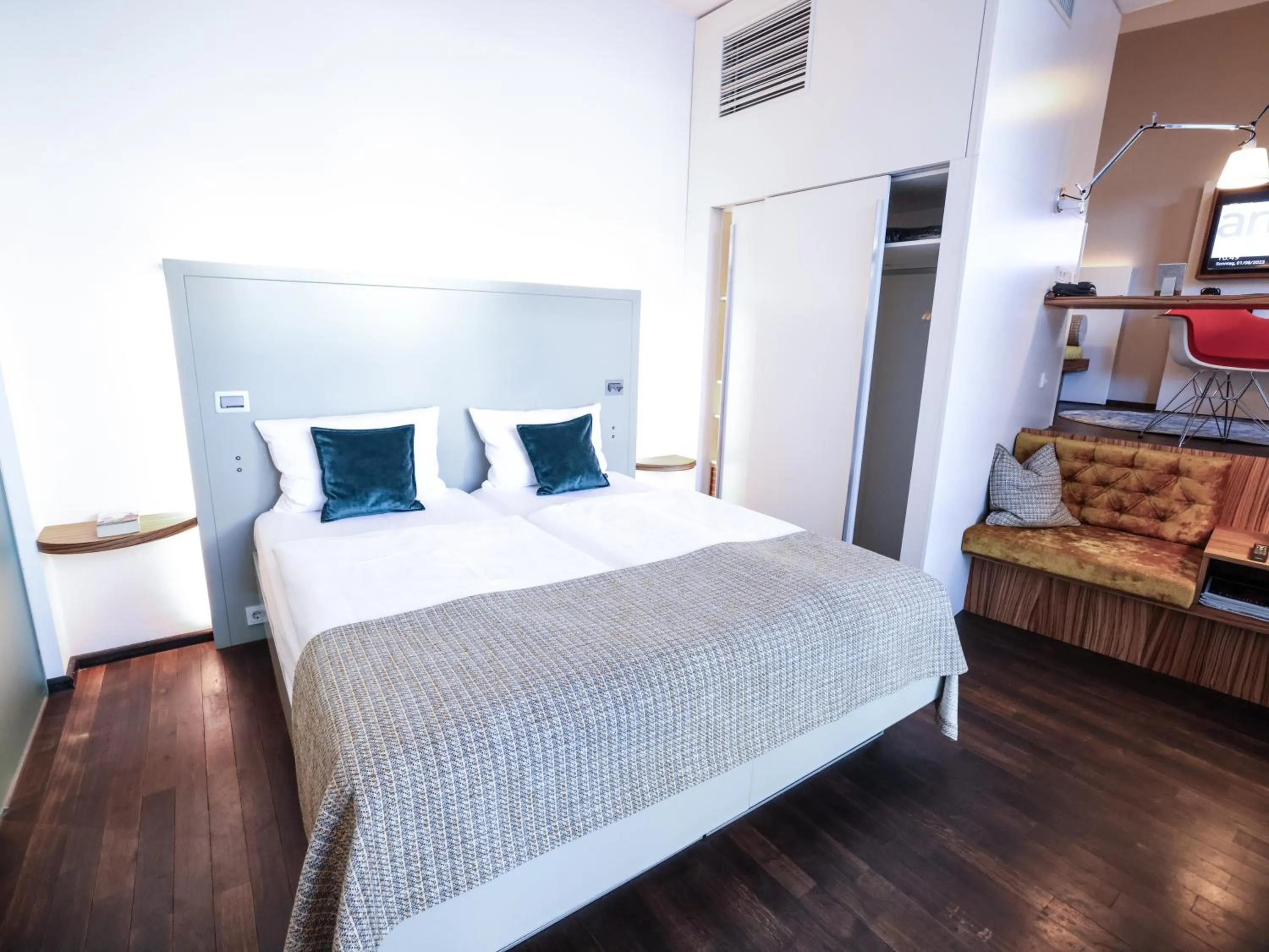 Bedroom, Bed in Arthotel Heidelberg