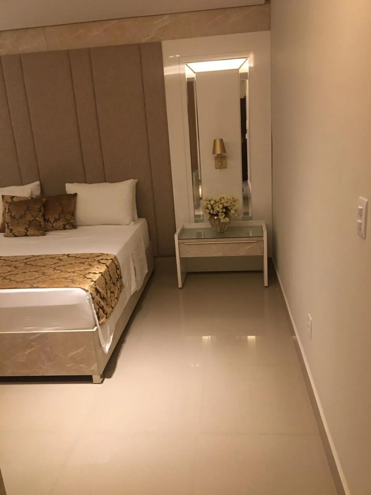 Jardins Plaza Hotel