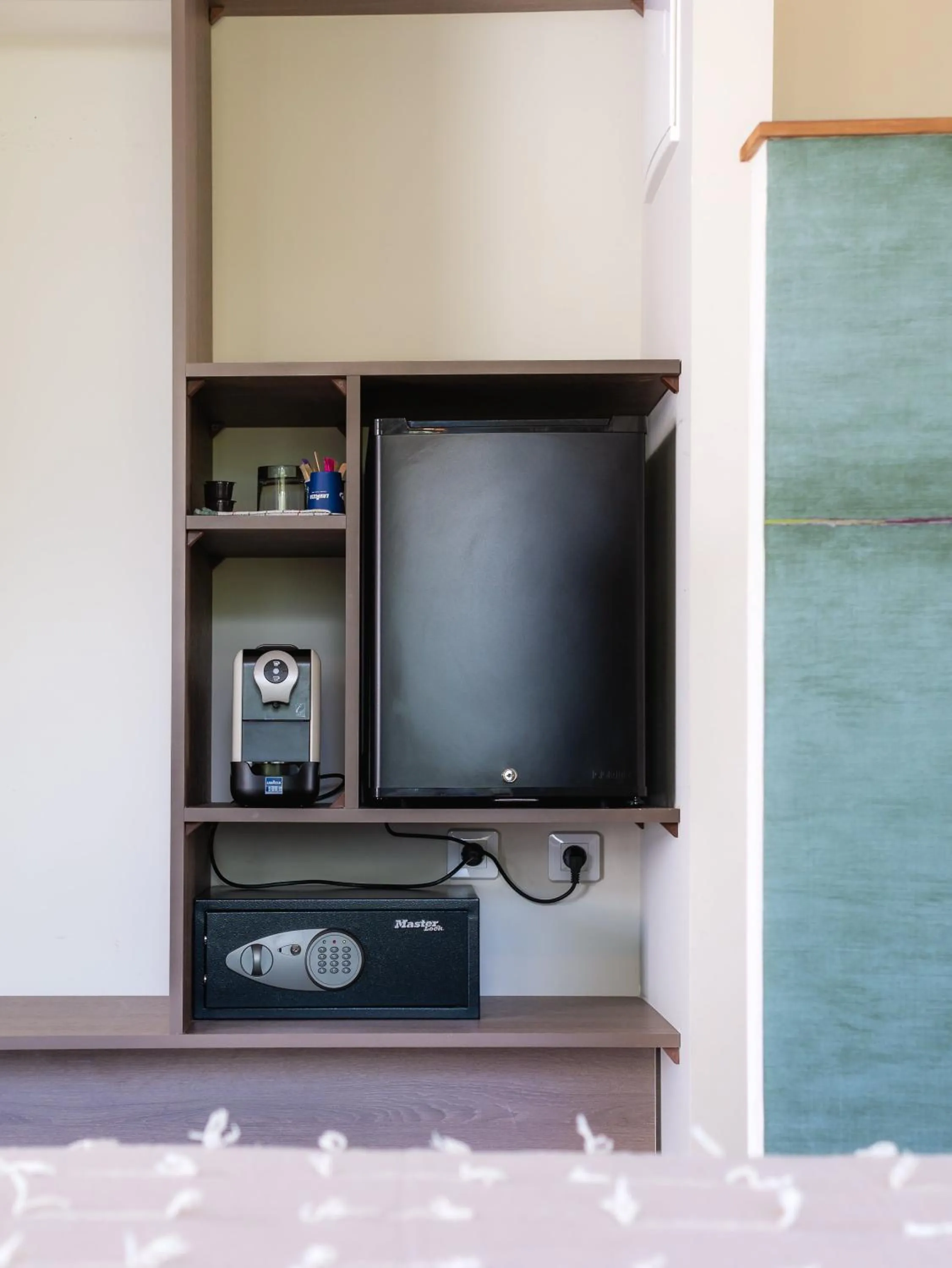 Coffee/tea facilities in Hôtel Iloma