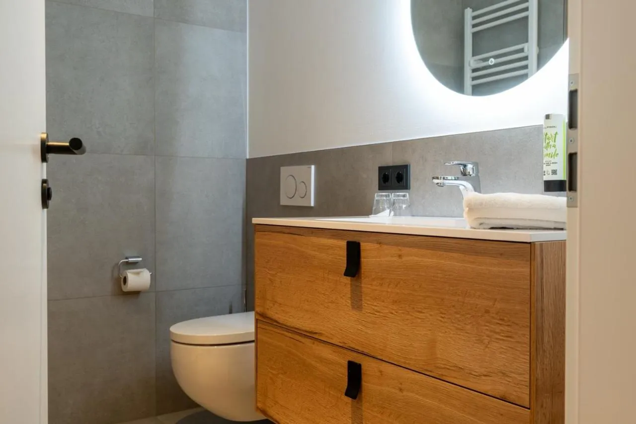 Toilet in Hotel Am Triller - Hotel & Serviced Apartments