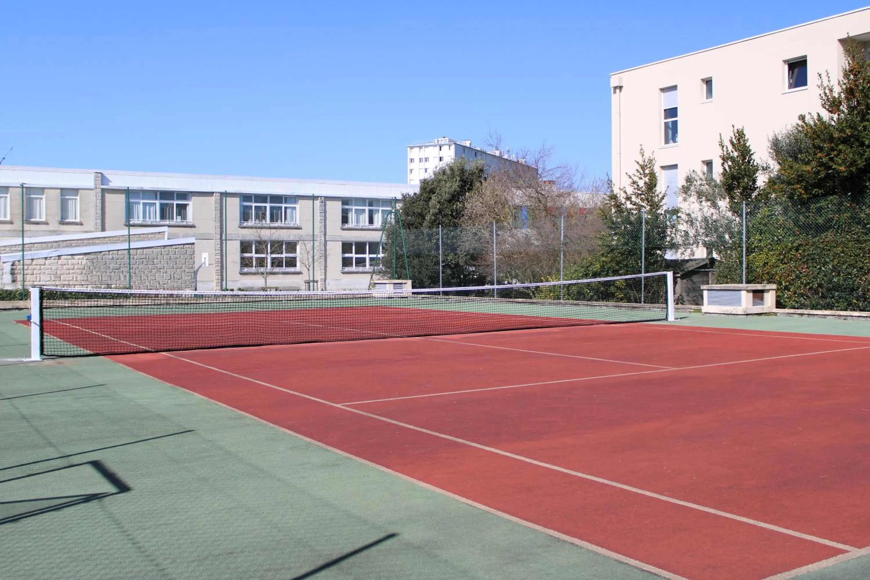 Day in Logis Hôtel Le Rochelois