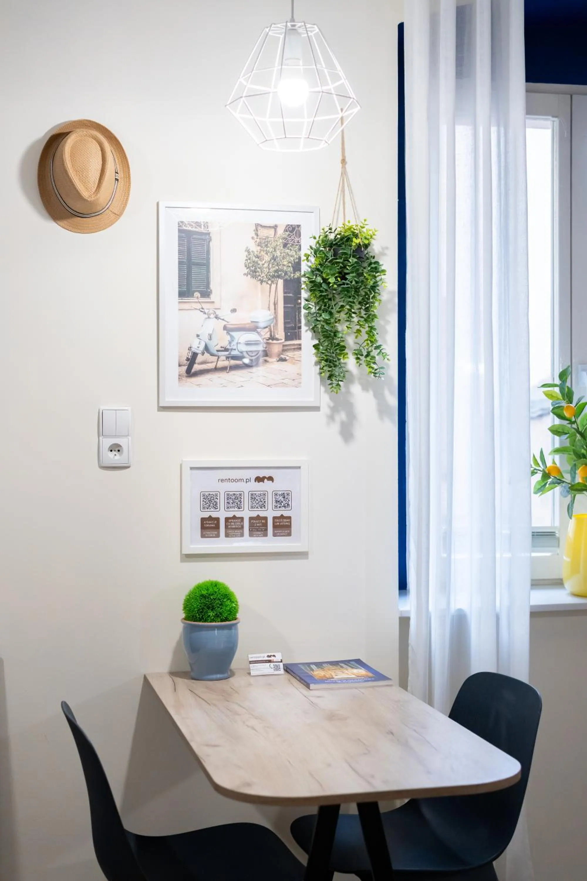 Decorative detail in Łazienna Premier by Rentoom