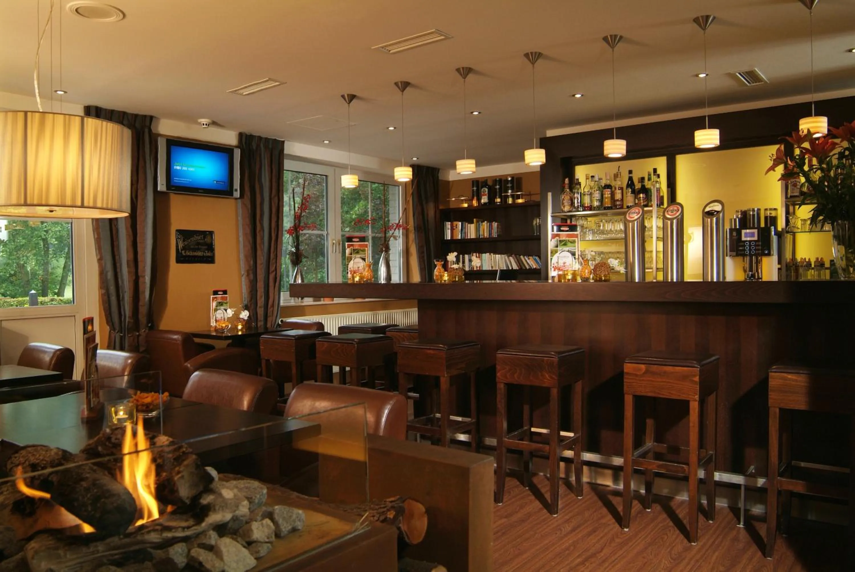 Lounge or bar in NordWest-Hotel Bad Zwischenahn