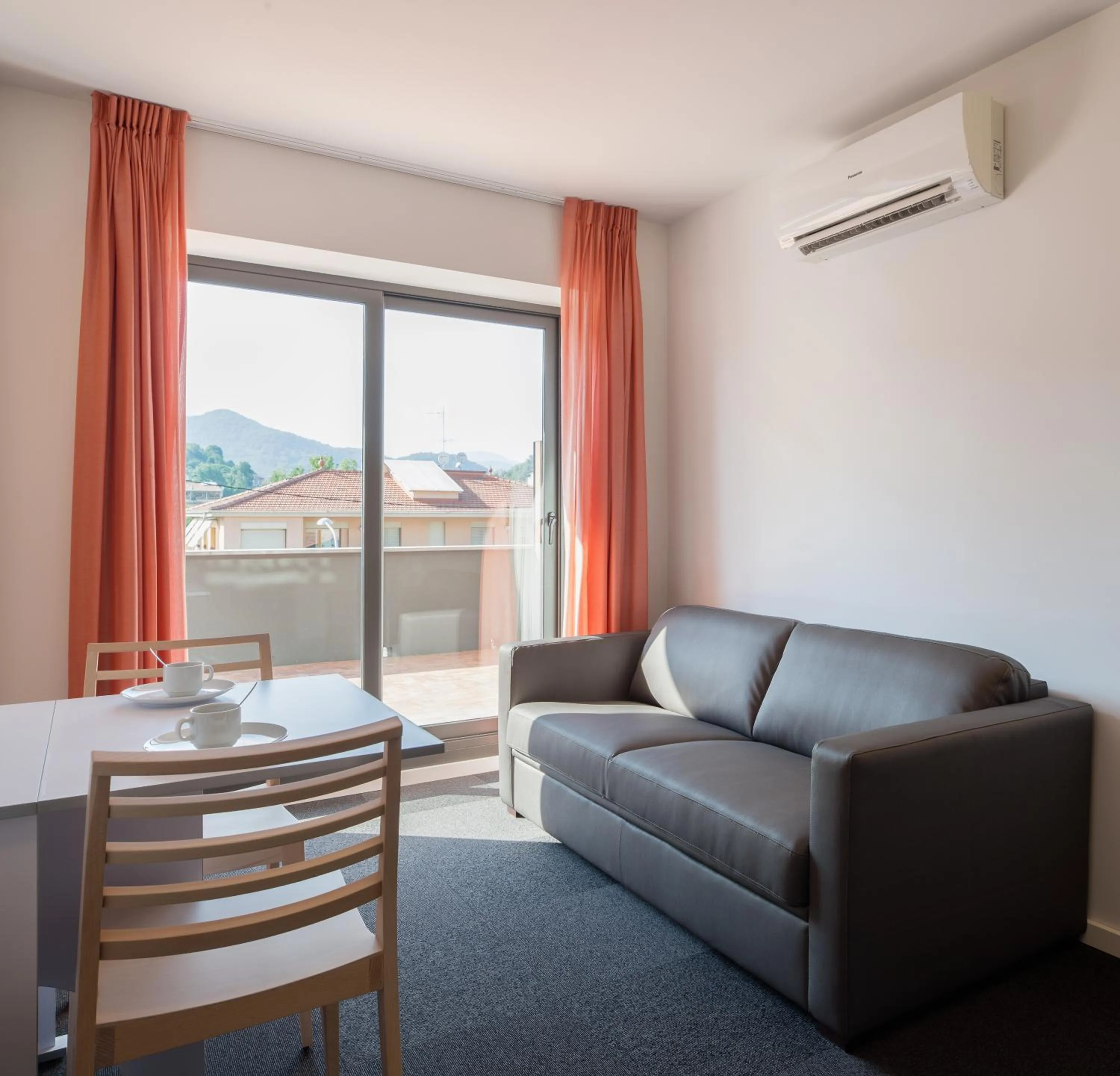 Day in Apartaments i habitacions Can Morera Olot