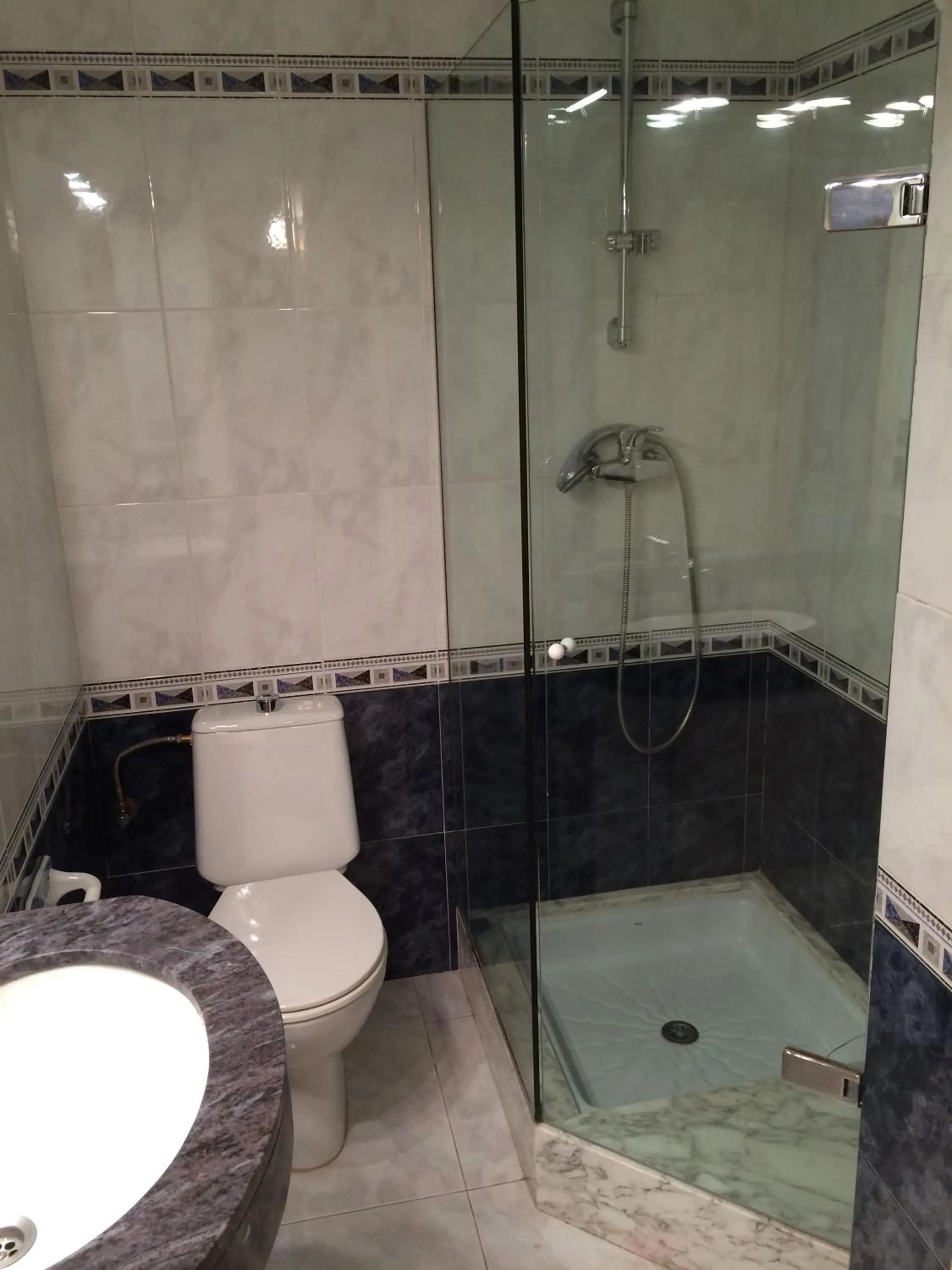 Bathroom in Apartaments i habitacions Can Morera Olot