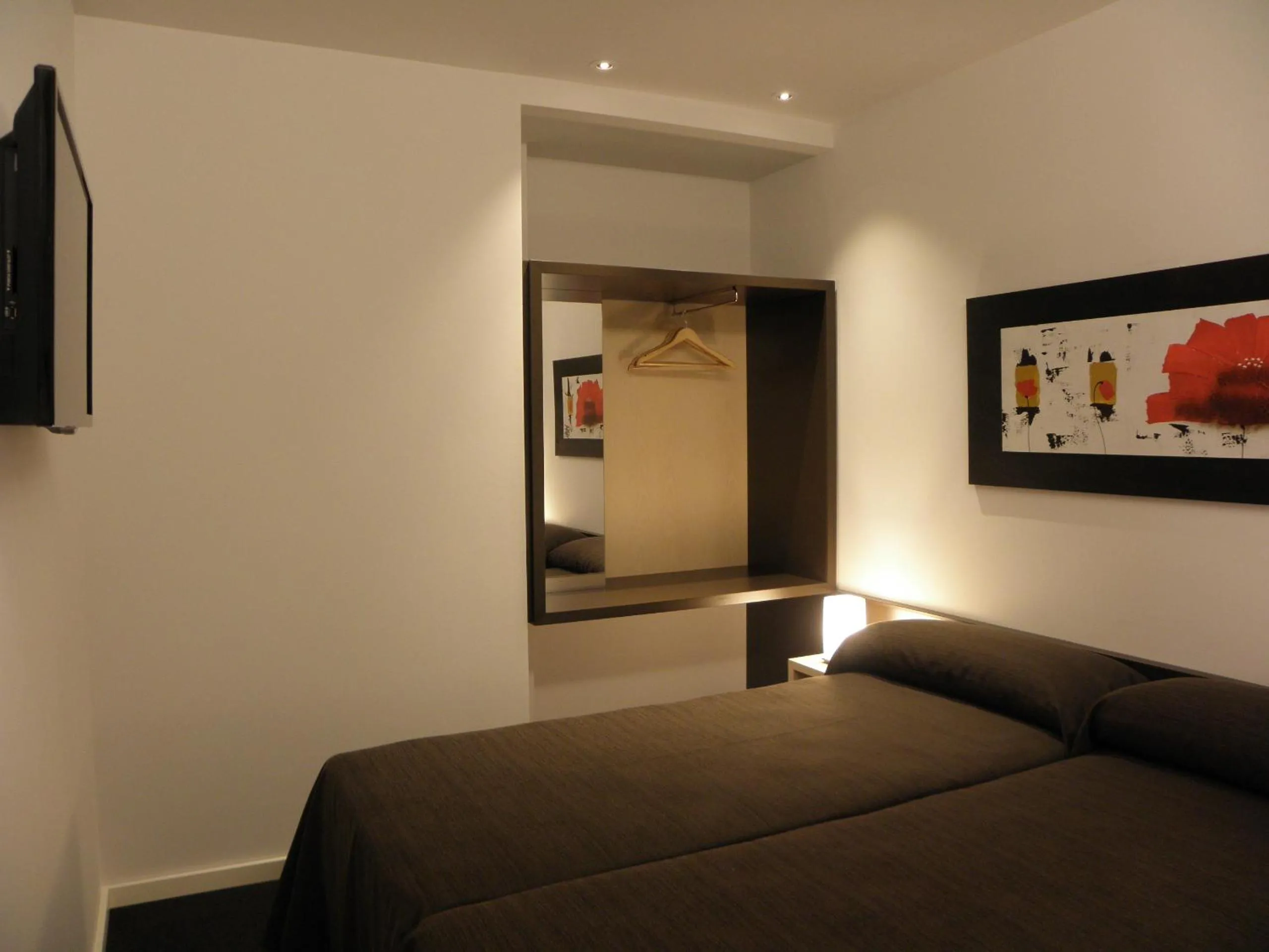 Decorative detail, Bed in Apartaments i habitacions Can Morera Olot