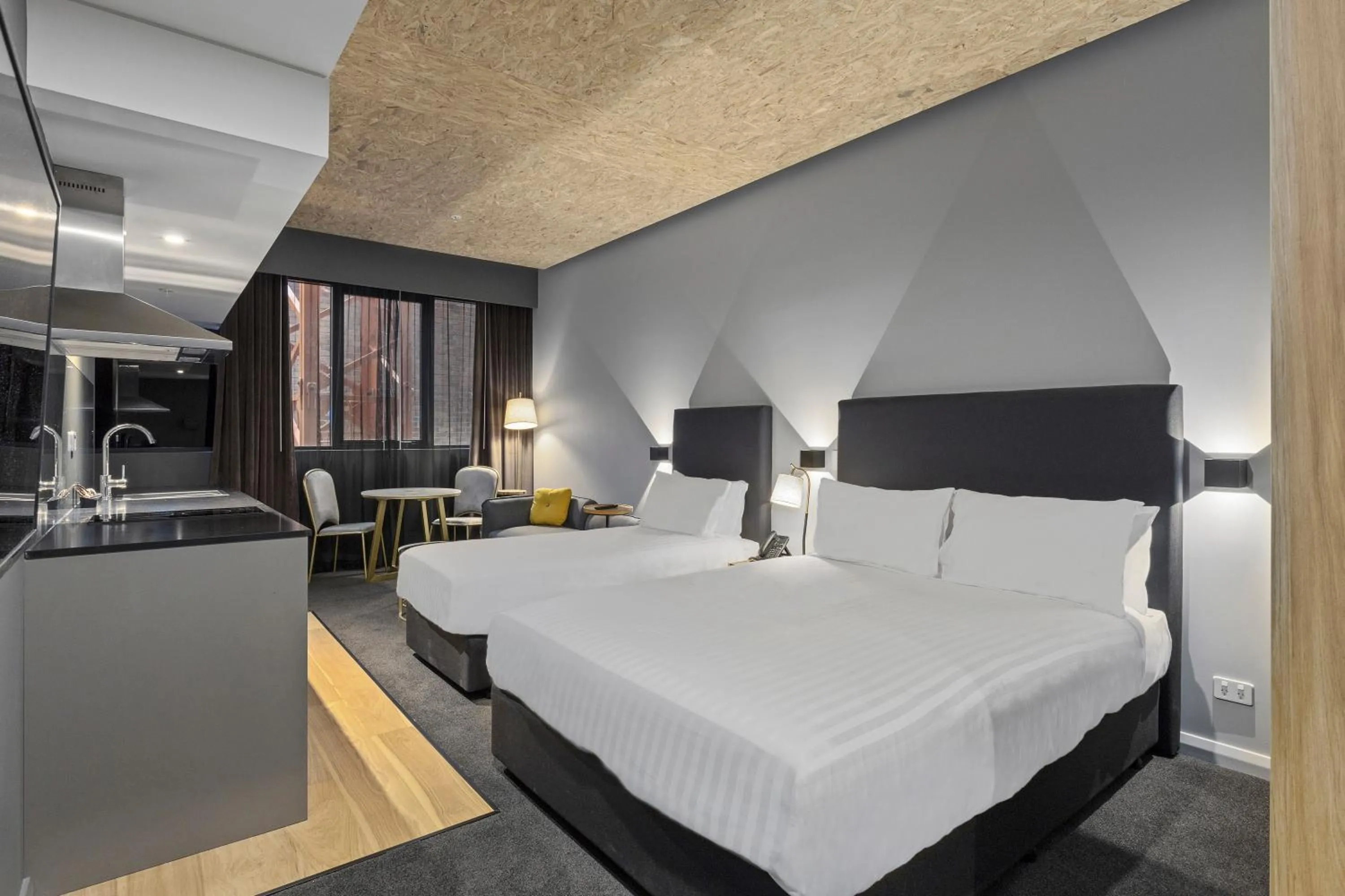 Bedroom, Bed in Hobart City Apartments