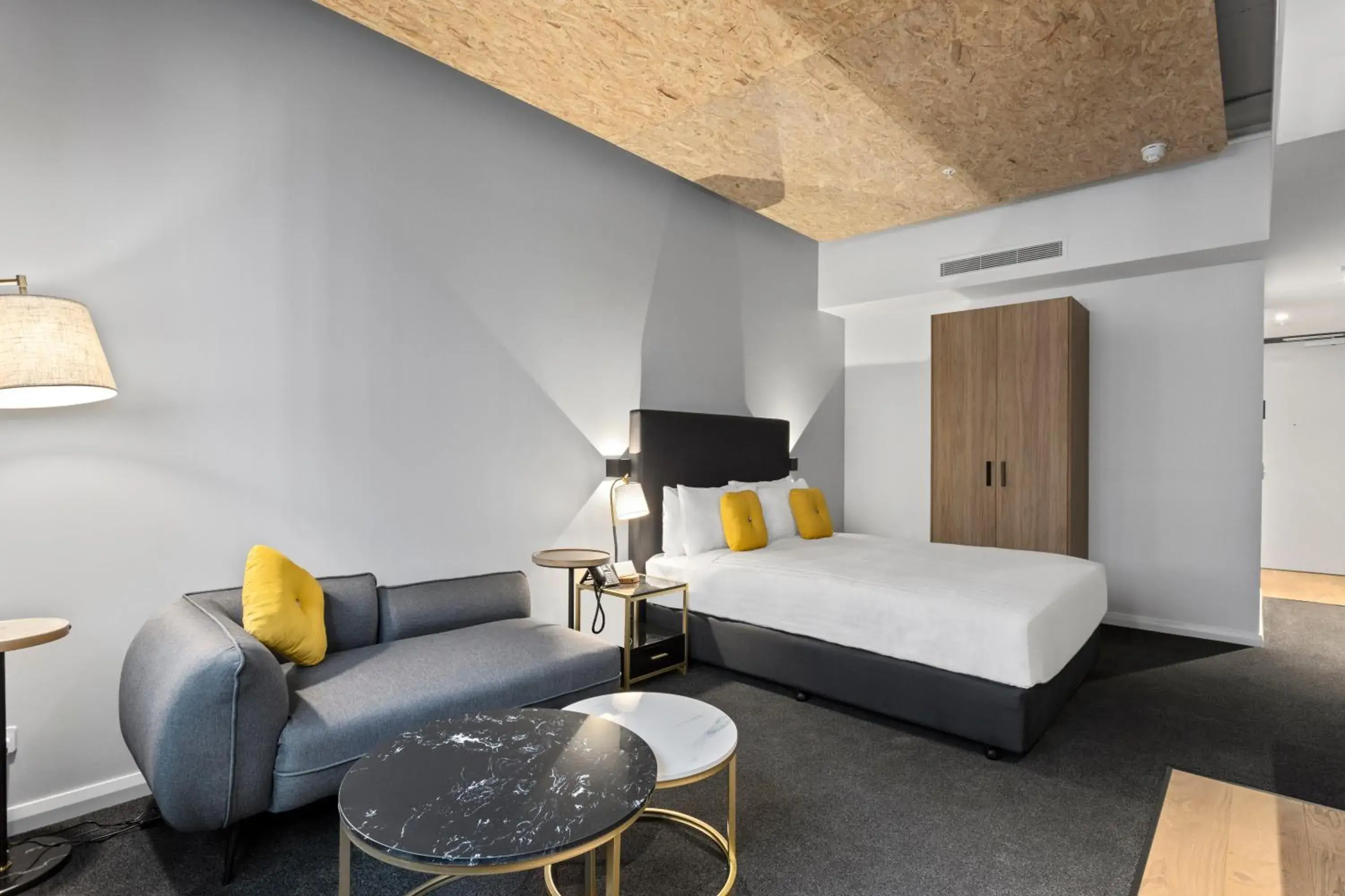 Photo of the whole room, Bed in Hobart City Apartments Photo of the whole room, Bed in Hobart City Apartments