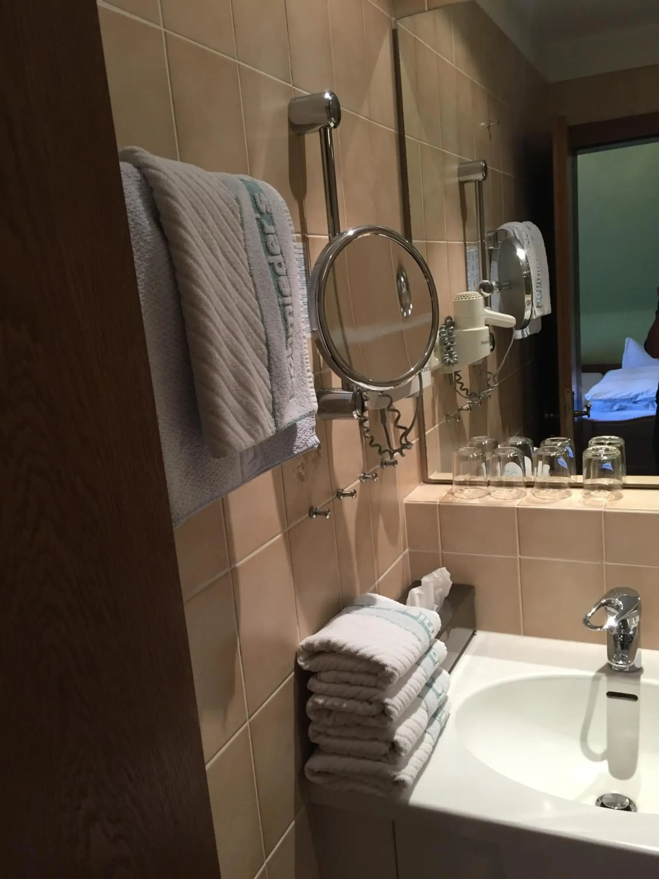 Economy Double Room - single occupancy in Hotel Garni Schmieder’s Ochsen Economy Double Room - single occupancy in Hotel Garni Schmieder’s Ochsen