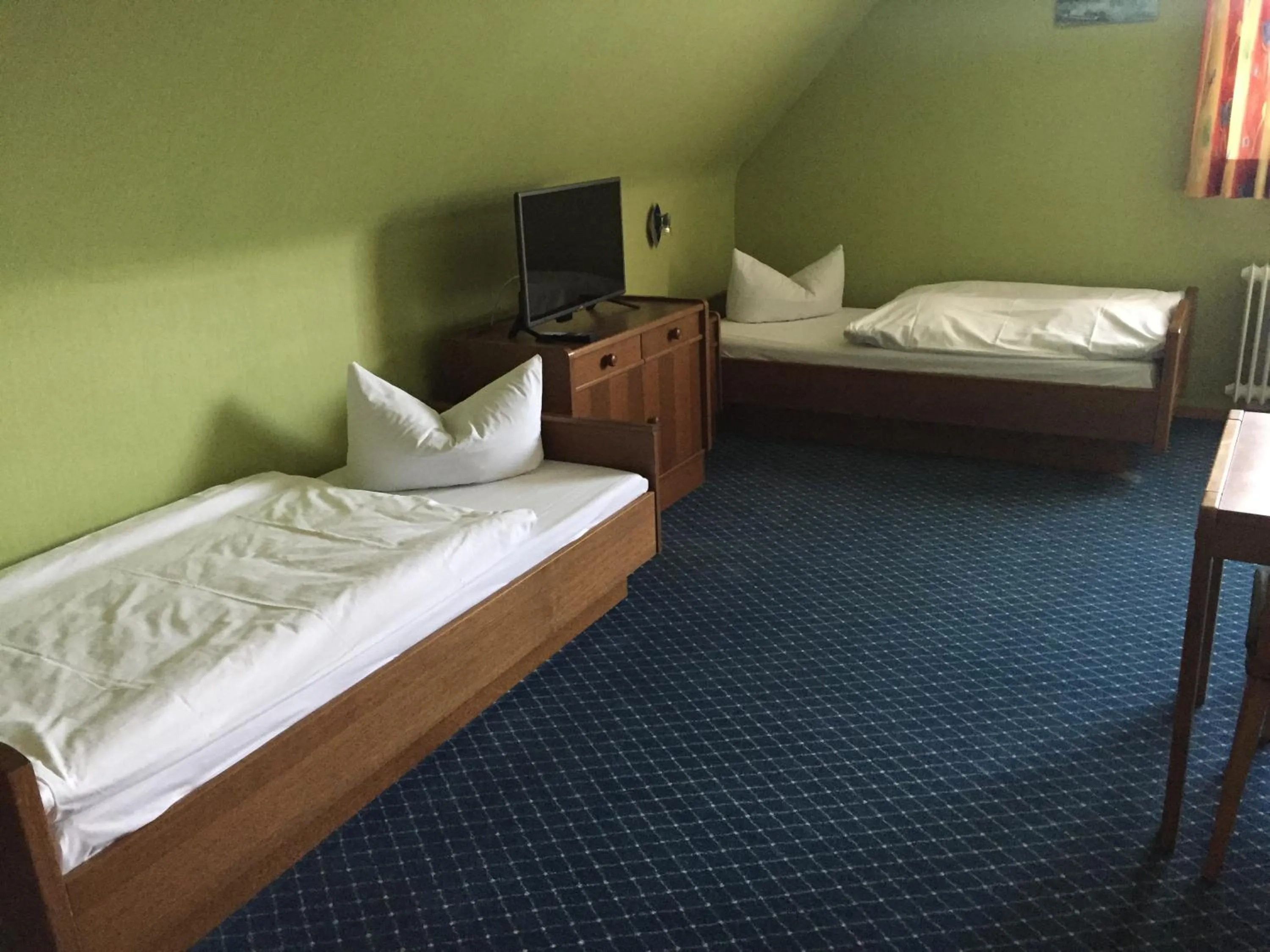 Bed in Hotel Garni Schmieder’s Ochsen