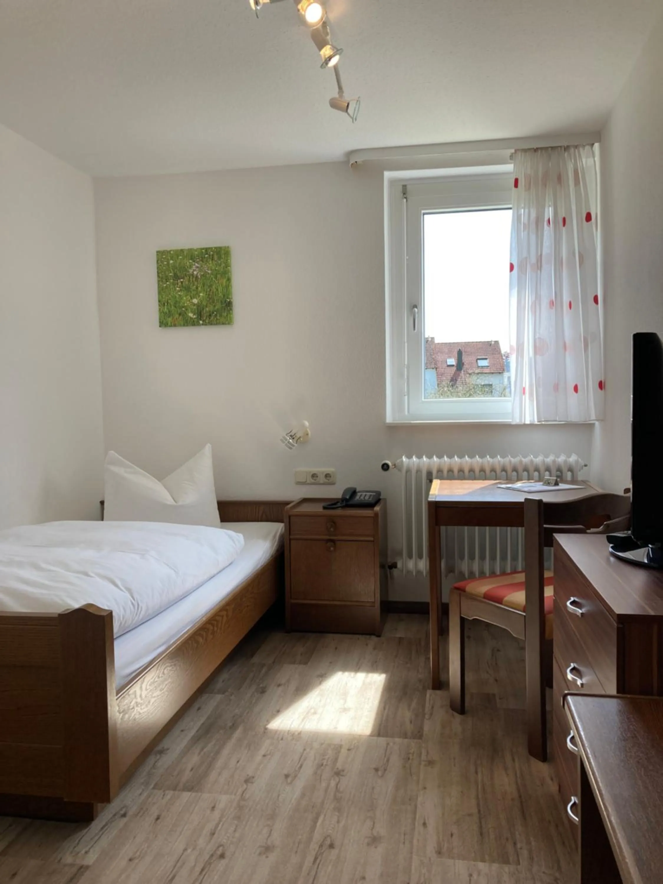 Staff, Bed in Hotel Garni Schmieder’s Ochsen