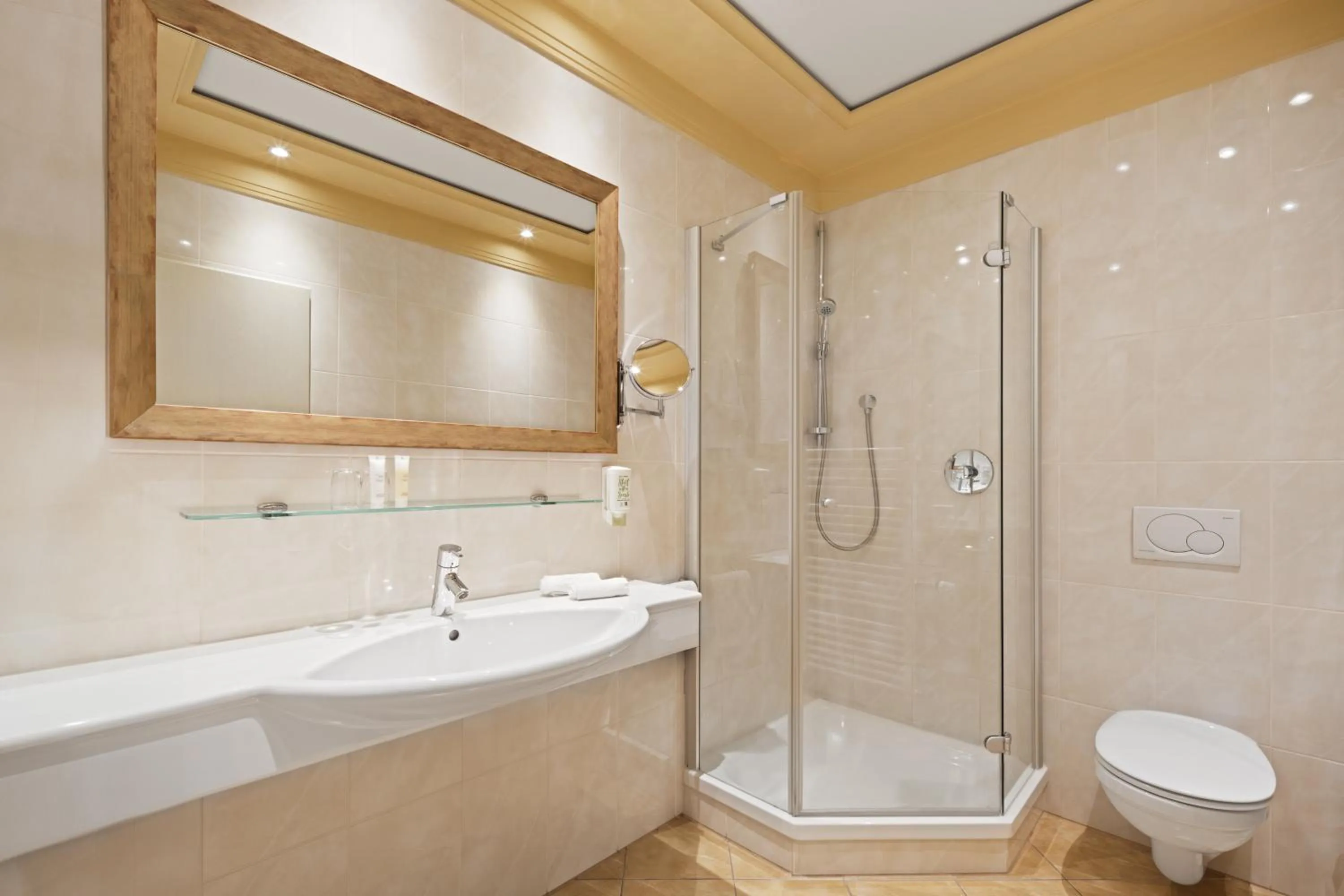 Bathroom in Hotel Dreiflüssehof