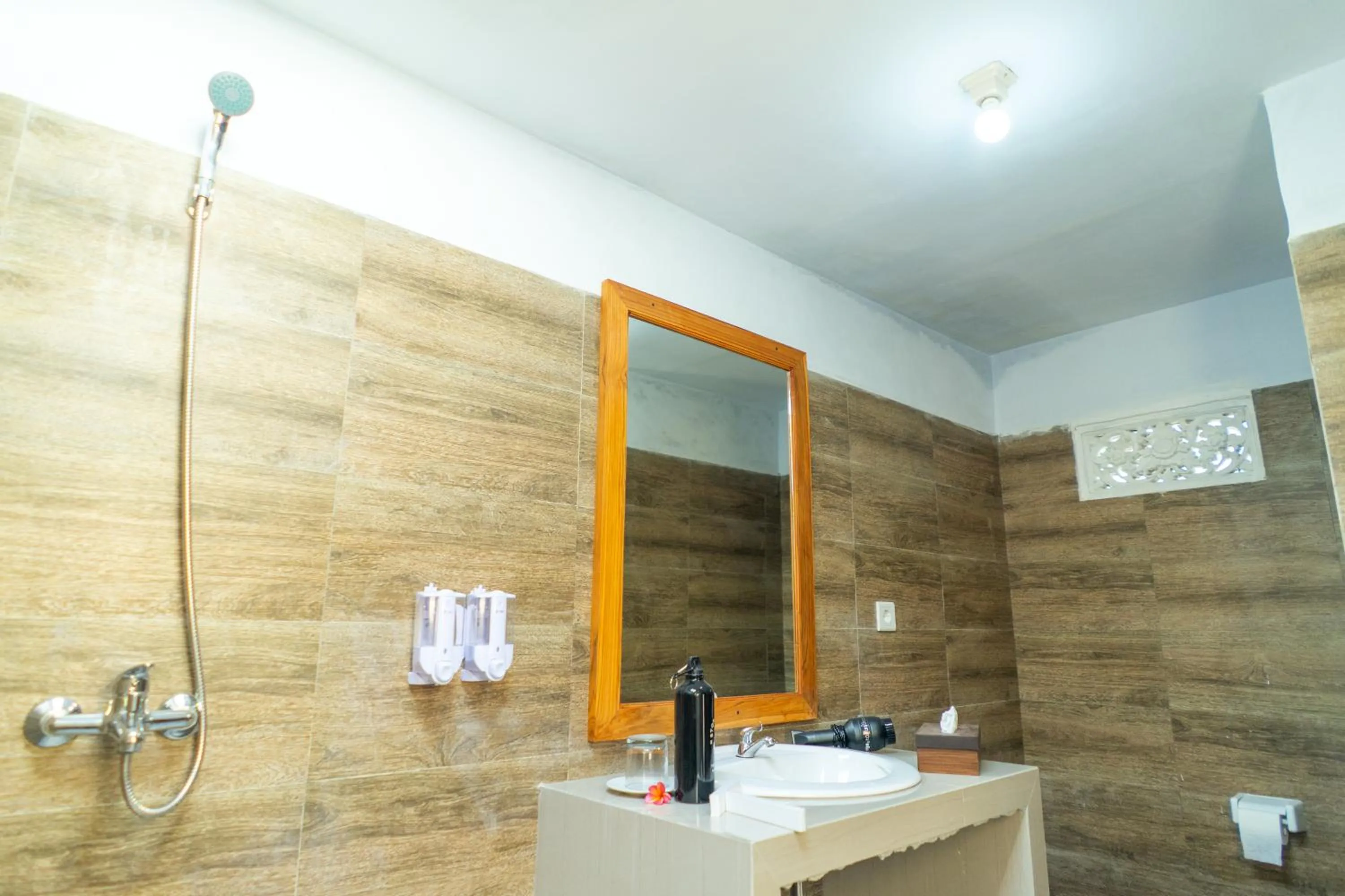 Bathroom in Sundi Hill Cottage