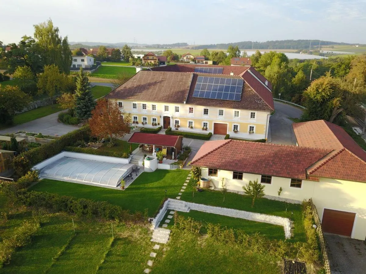 Bird's eye view in Lindenhof- Fam. Forstmayr