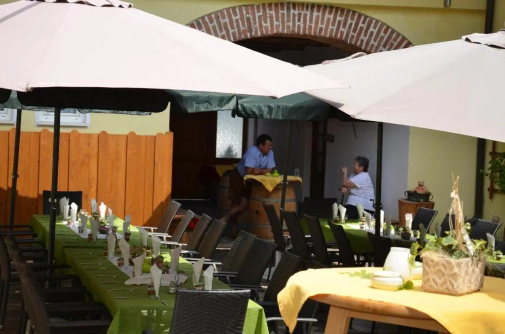 Property building in Lindenhof- Fam. Forstmayr