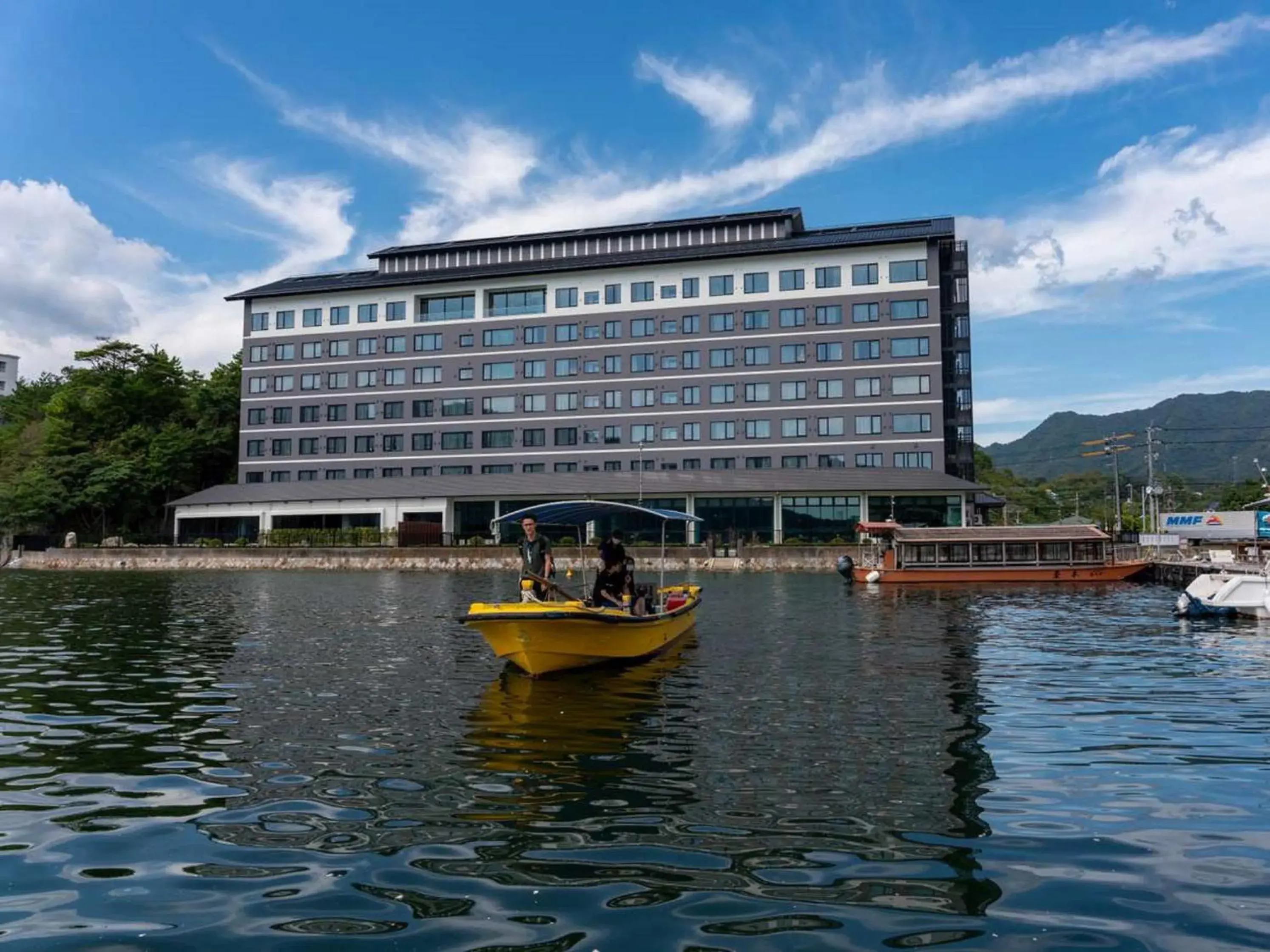 Property building in Grandvrio Hotel Miyajima Wakura - ROUTE INN HOTELS - Property building in Grandvrio Hotel Miyajima Wakura - ROUTE INN HOTELS -