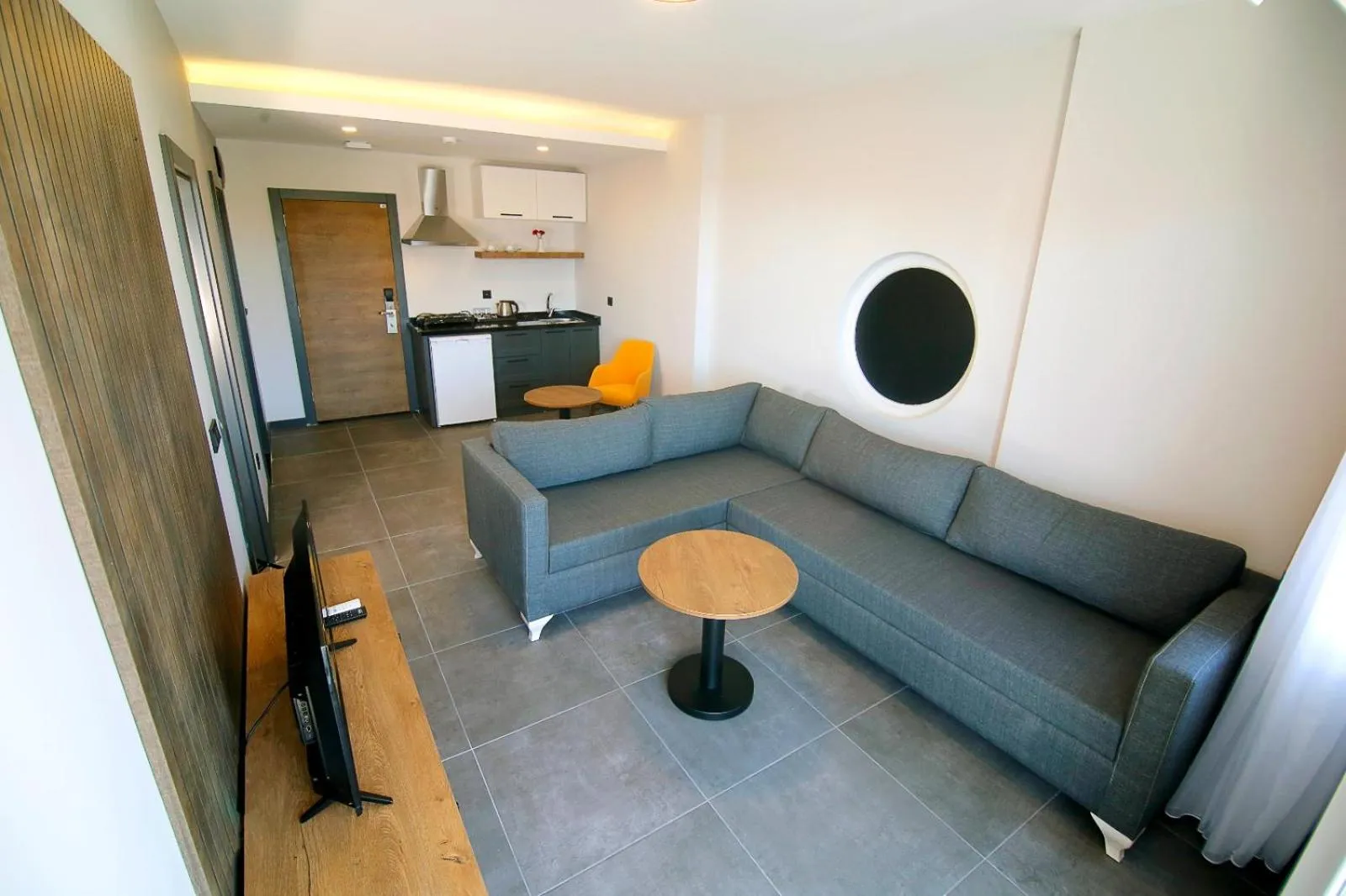 Photo of the whole room in Ramira Joy Hotel