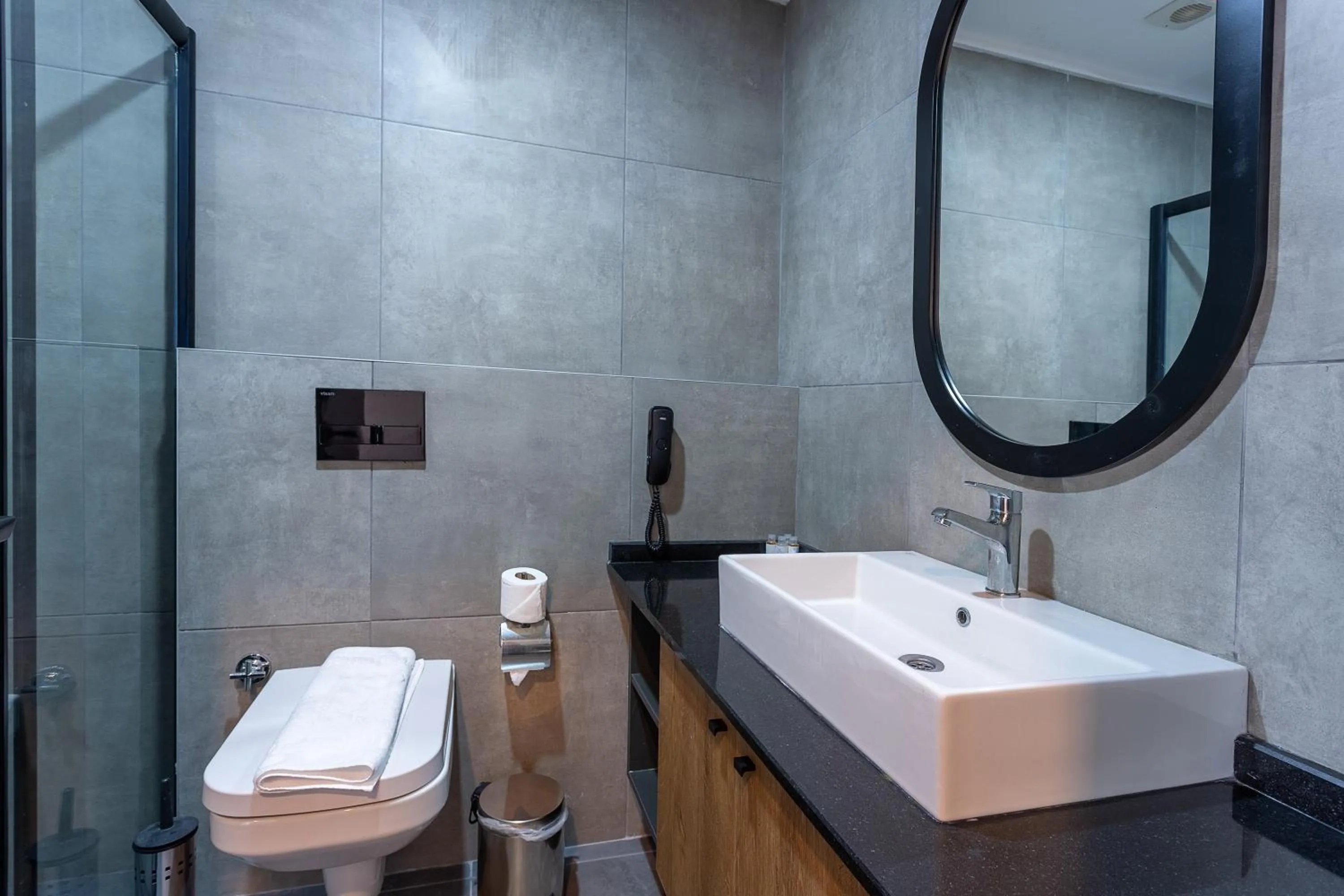 Bathroom in Ramira Joy Hotel