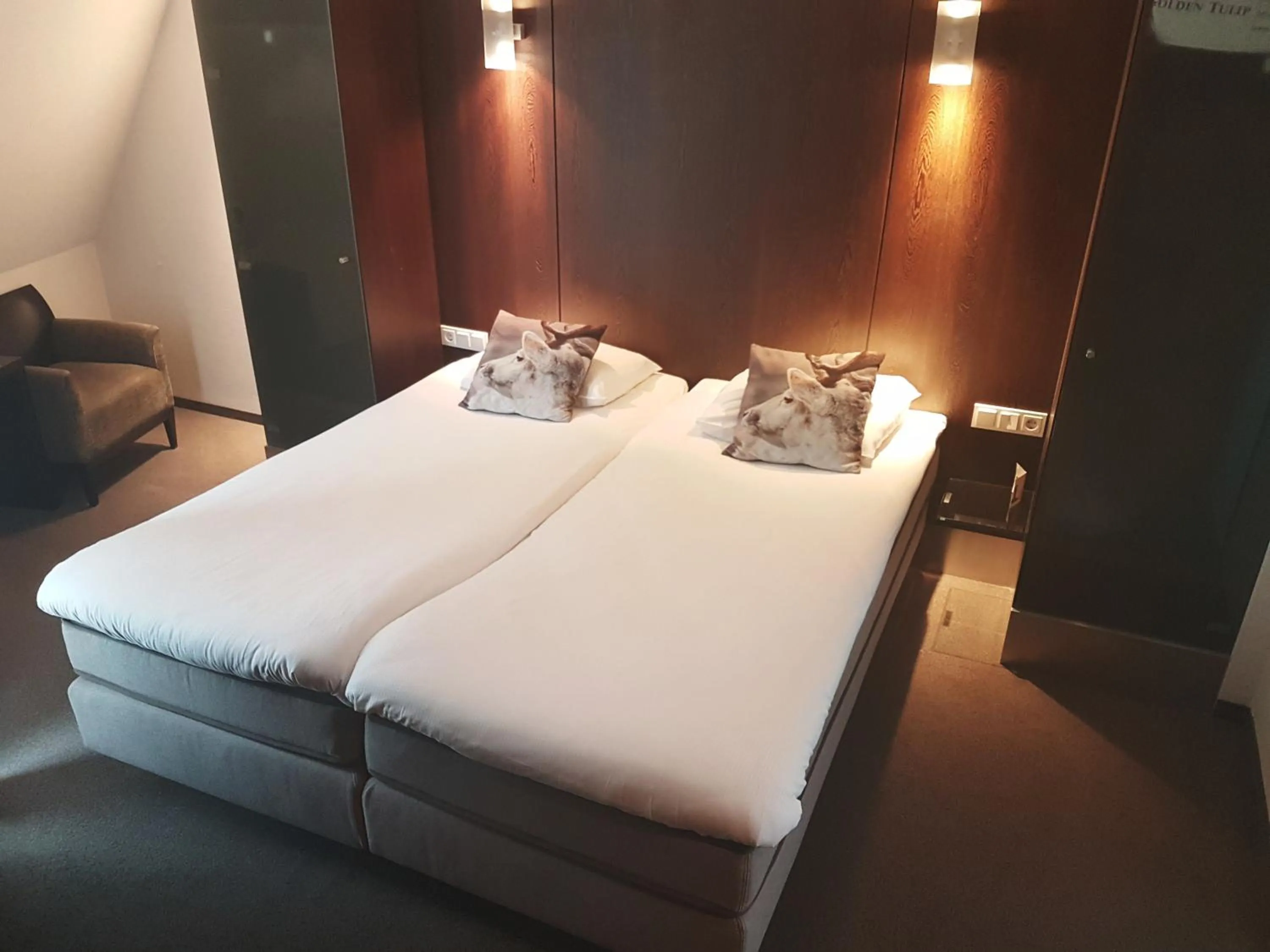 Bed in Villa Rubenshof