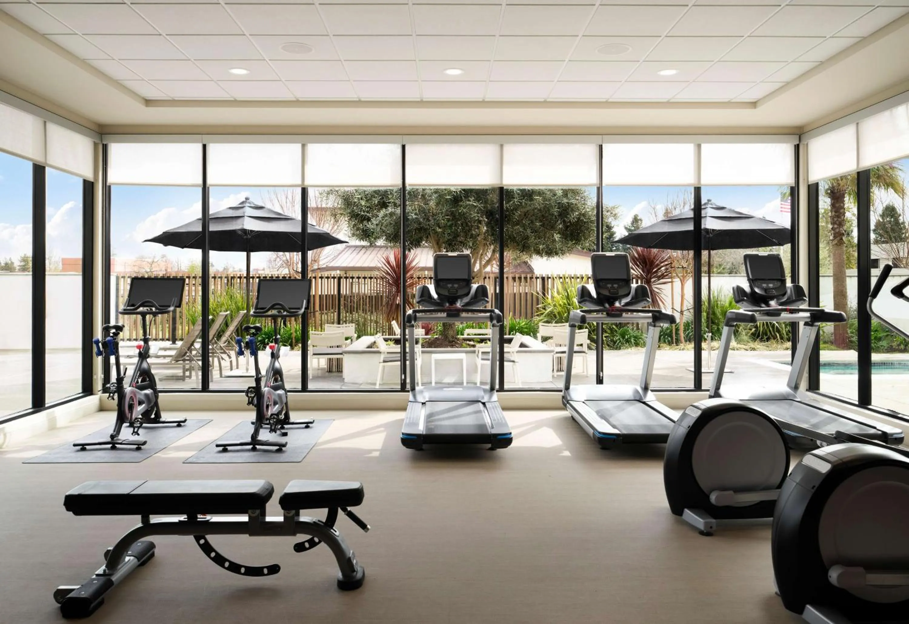 Fitness centre/facilities in Cambria Hotel Sonoma Wine Country