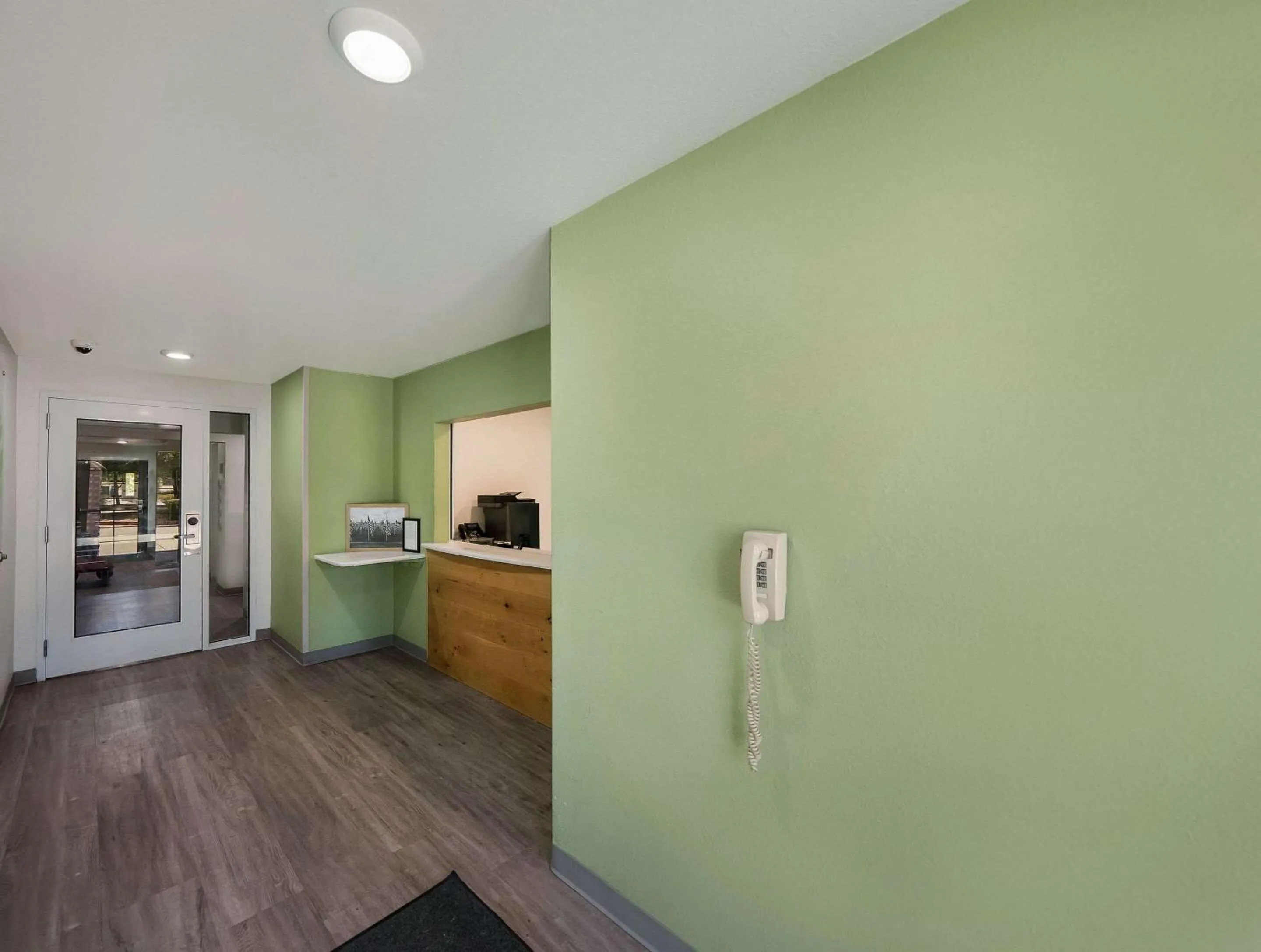 Lobby or reception in WoodSpring Suites Fort Worth Trophy Club